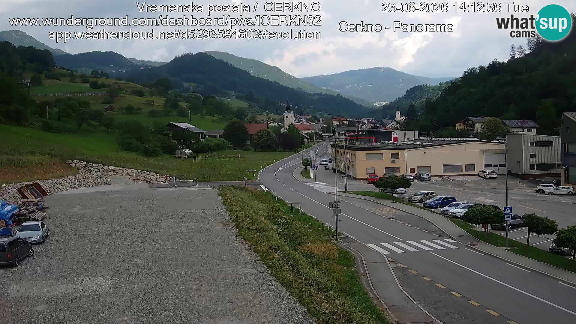 Webcam en direct – Entrée de la ville de Cerkno