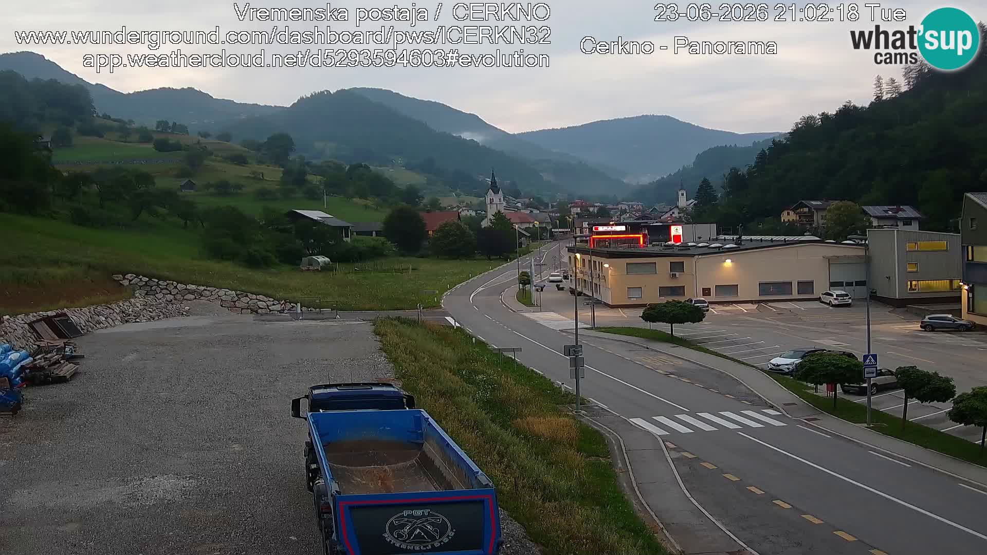 Webcam en direct – Entrée de la ville de Cerkno