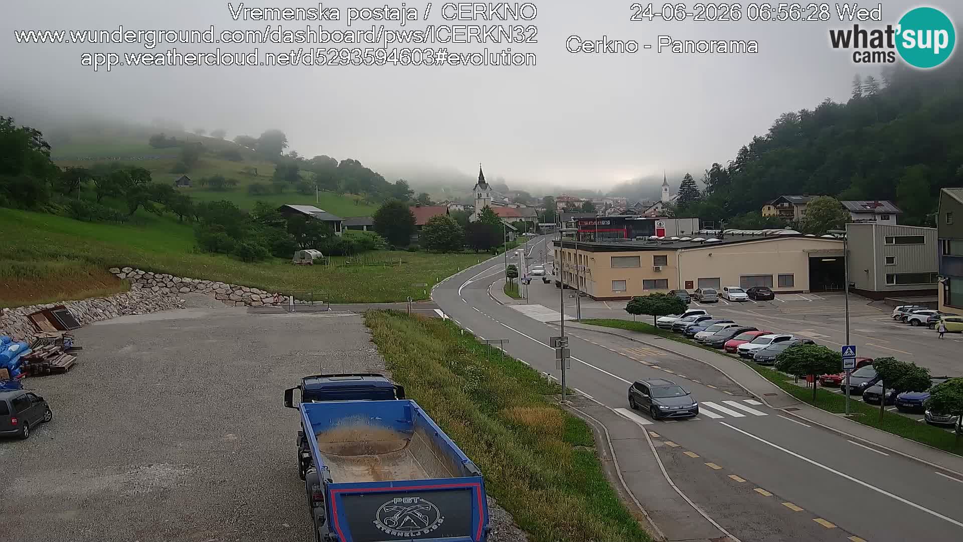 Webcam en direct – Entrée de la ville de Cerkno