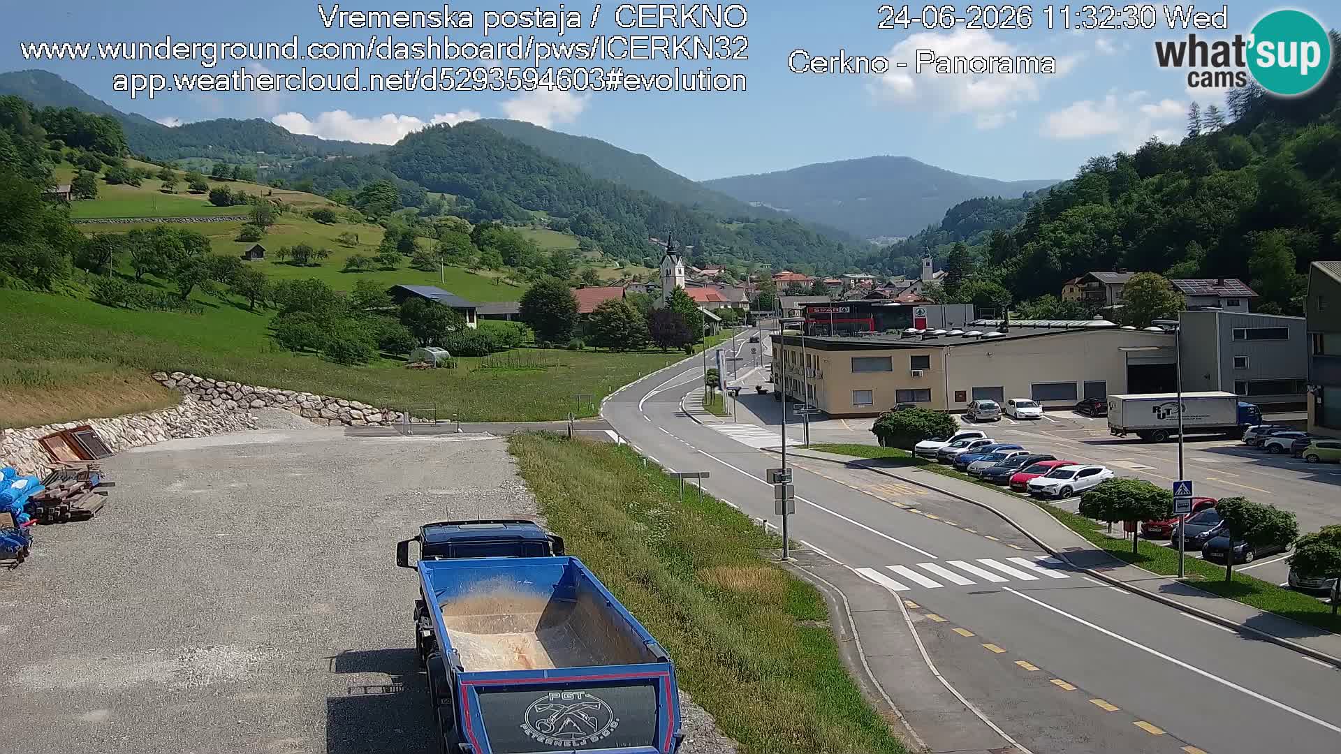 Webcam en direct – Entrée de la ville de Cerkno