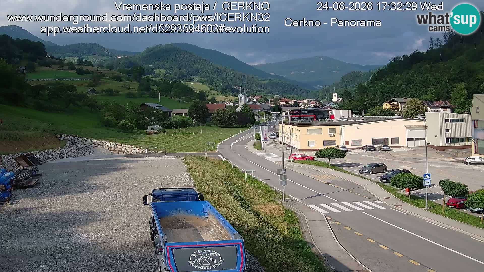 Cerkno city entrance Live Webcam