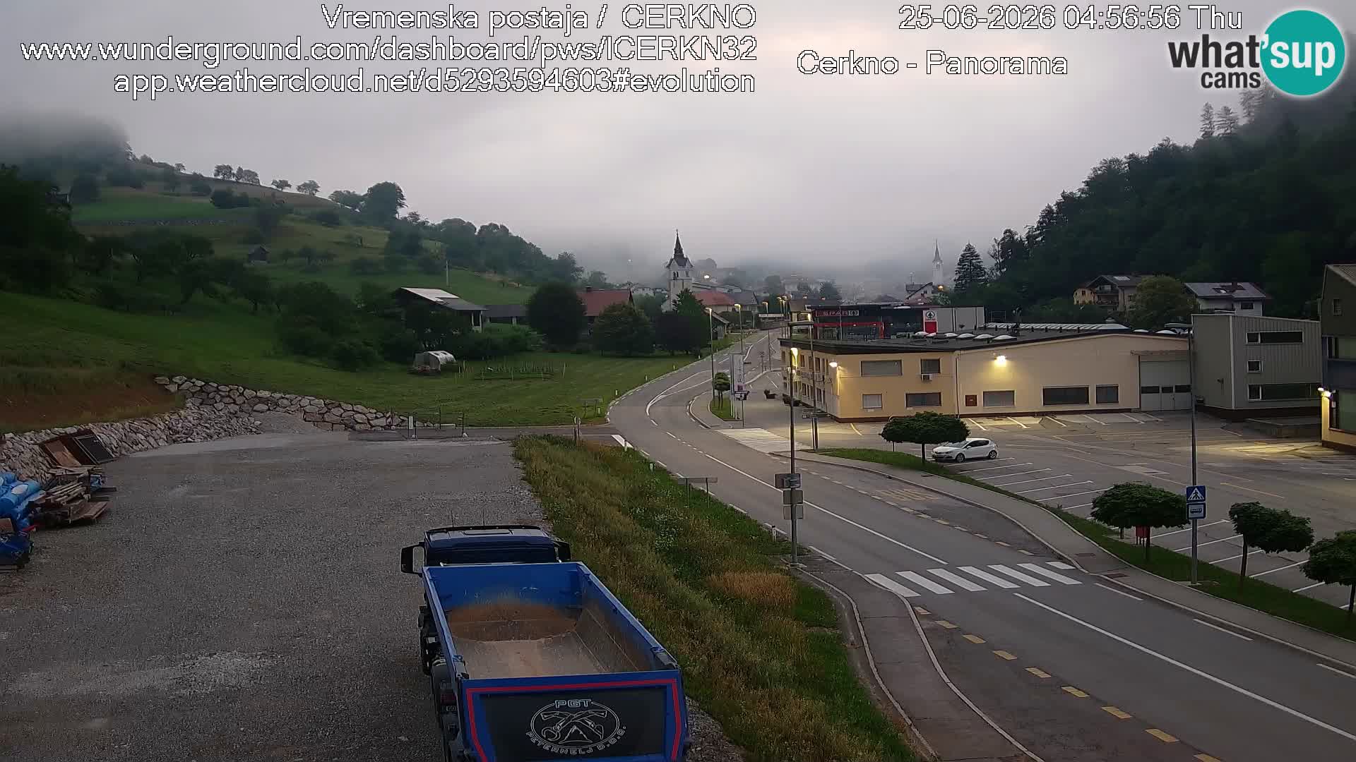 Cerkno entrada a la ciudad Webcam en vivo