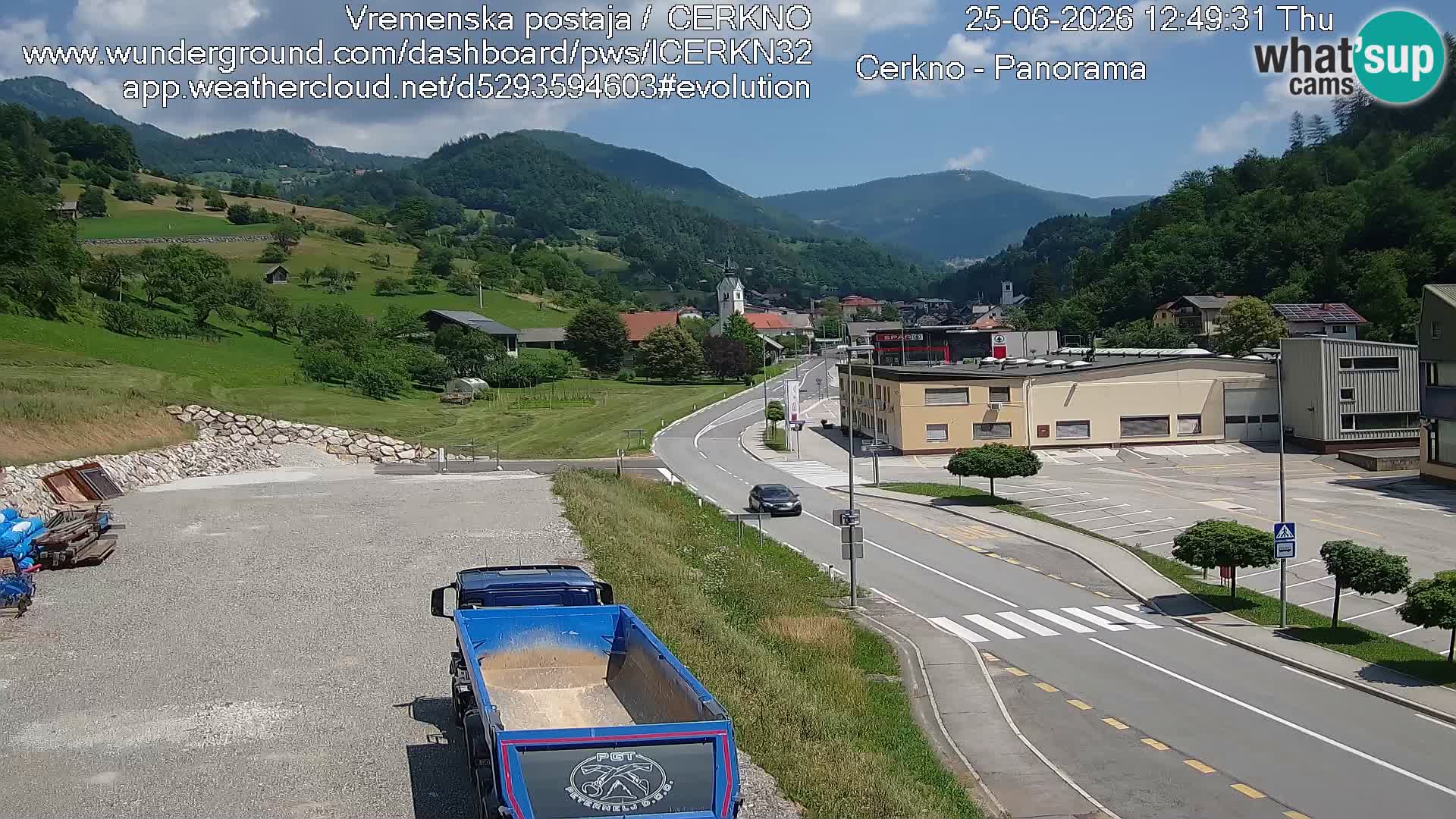 Cerkno entrada a la ciudad Webcam en vivo