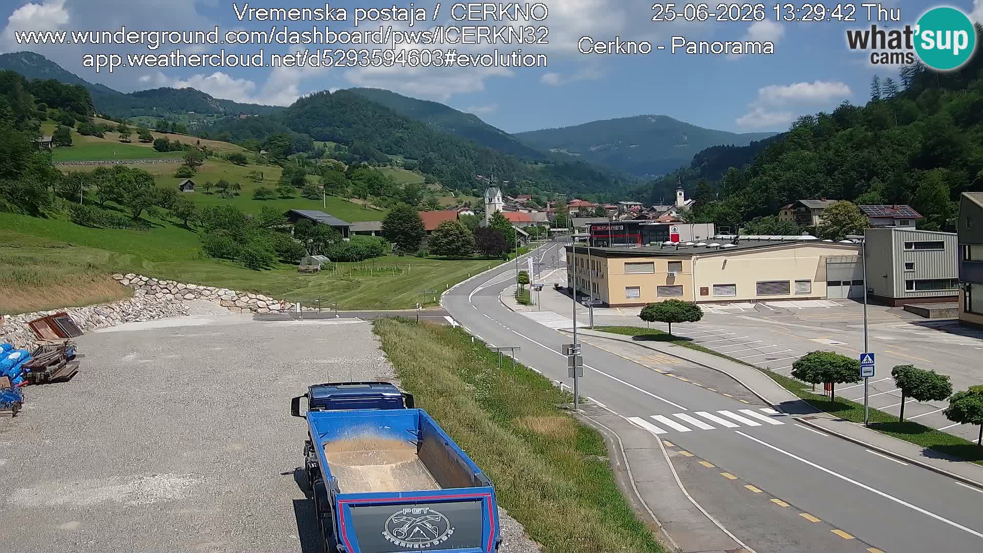 Cerkno city entrance Live Webcam