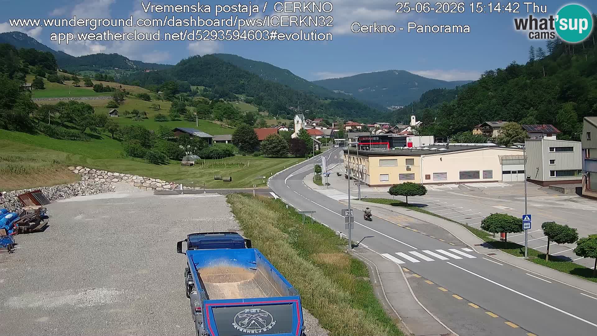 Webcam en direct – Entrée de la ville de Cerkno