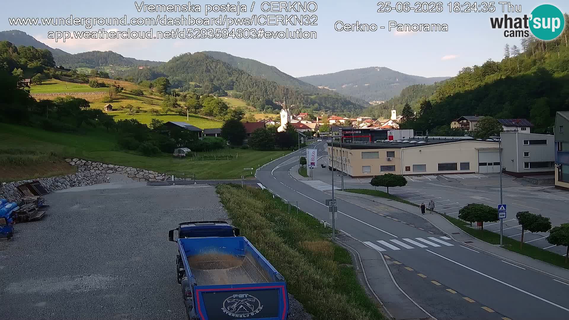 Cerkno city entrance Live Webcam