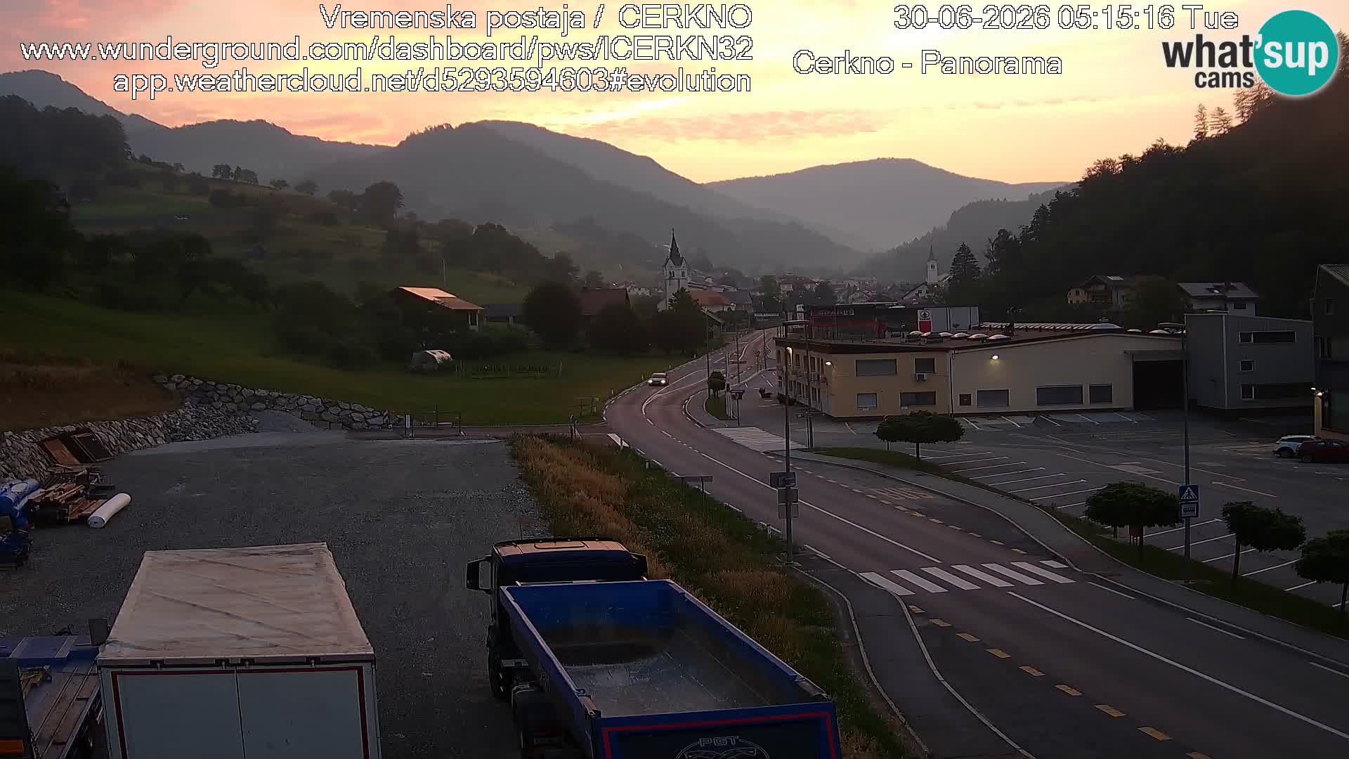 Webcam en direct – Entrée de la ville de Cerkno