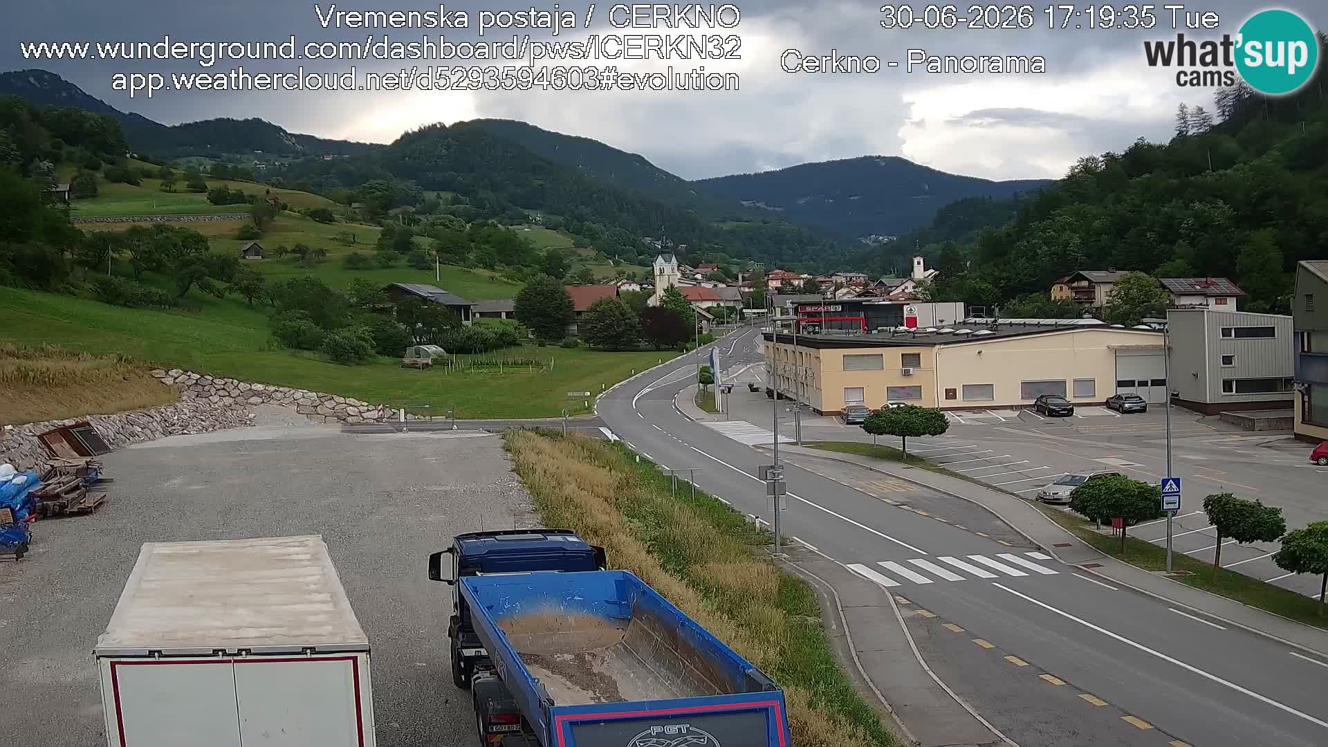 Cerkno city entrance Live Webcam