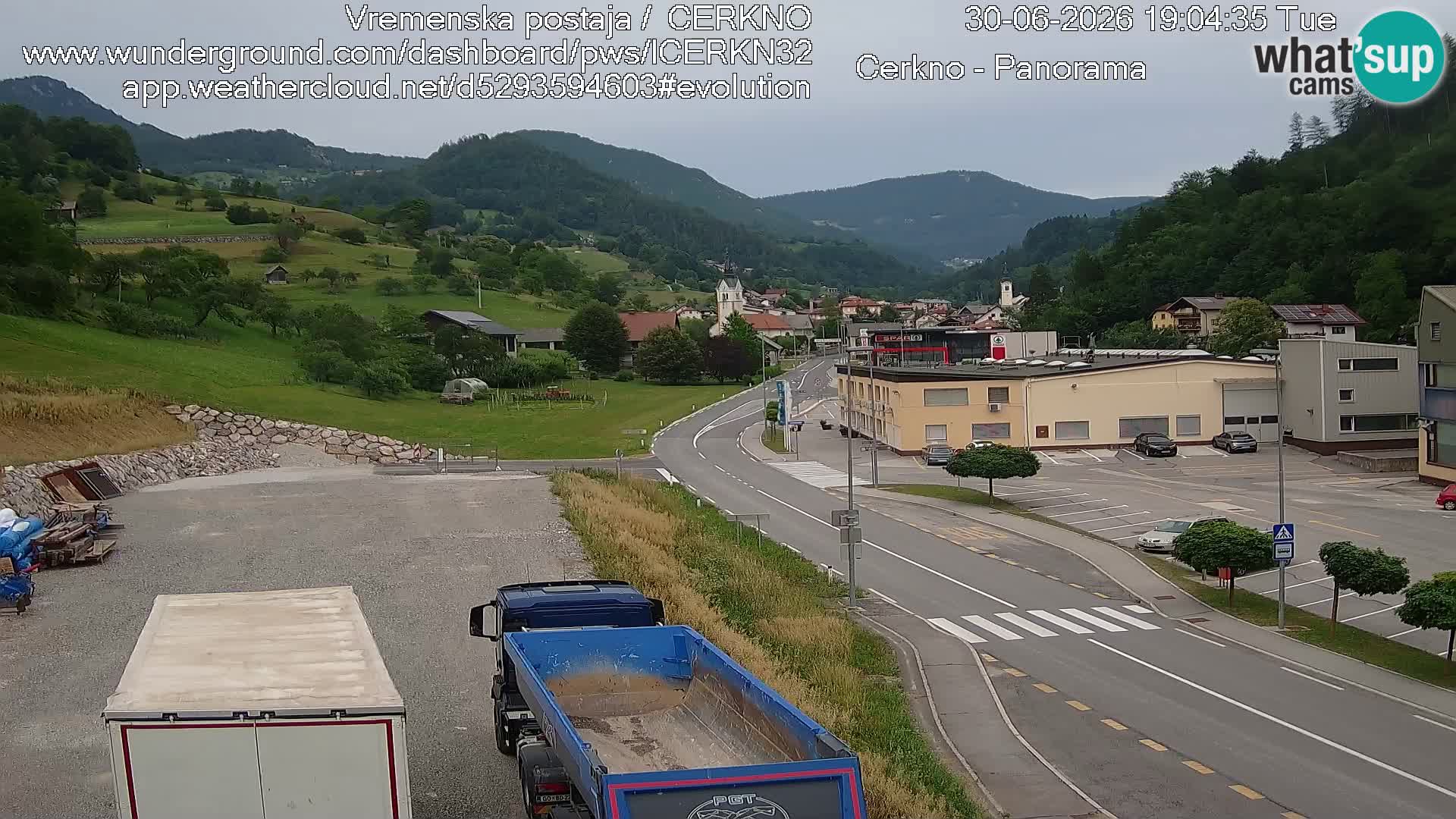 Webcam en direct – Entrée de la ville de Cerkno