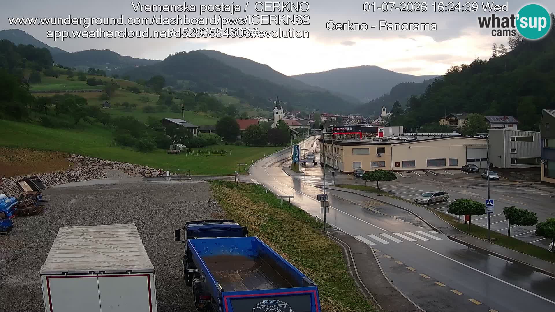 Cerkno city entrance Live Webcam