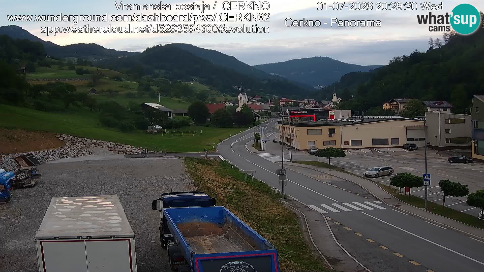 Cerkno entrada a la ciudad Webcam en vivo