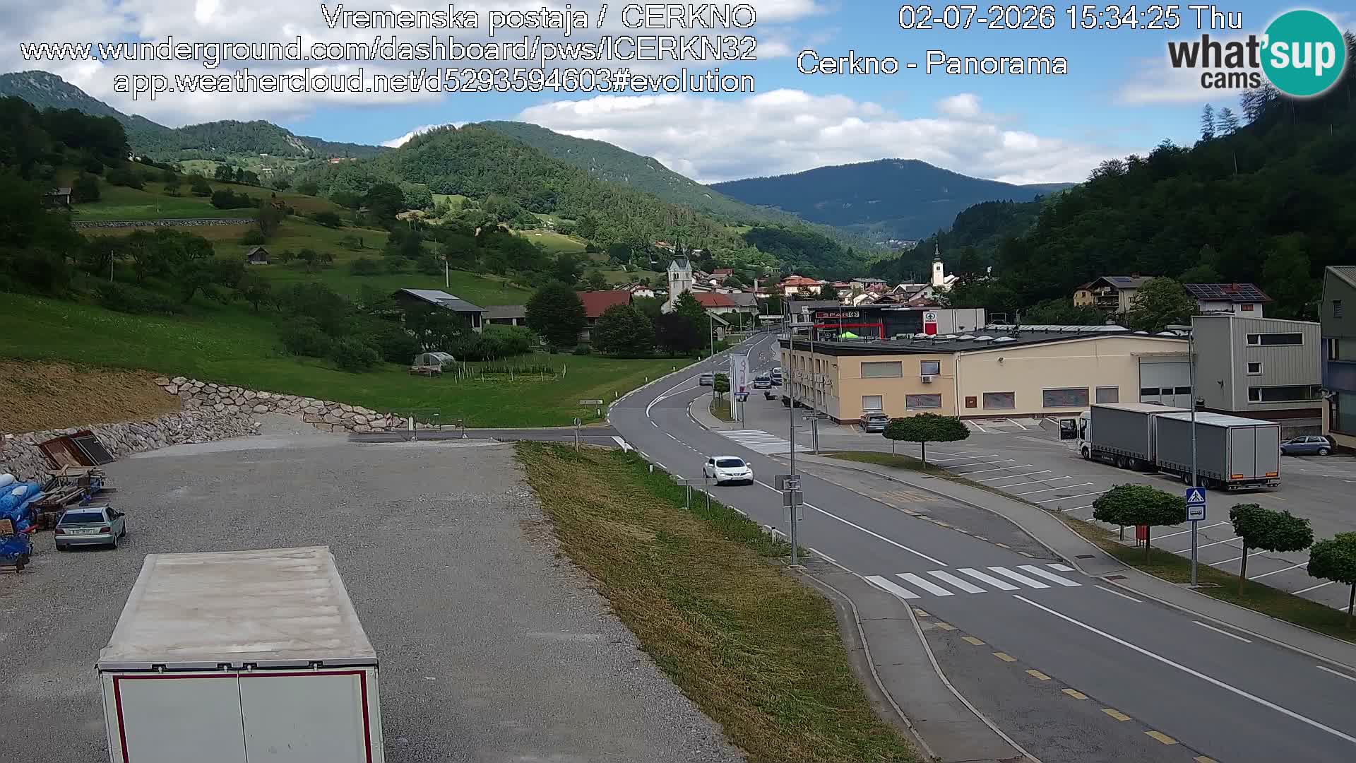 Webcam en direct – Entrée de la ville de Cerkno