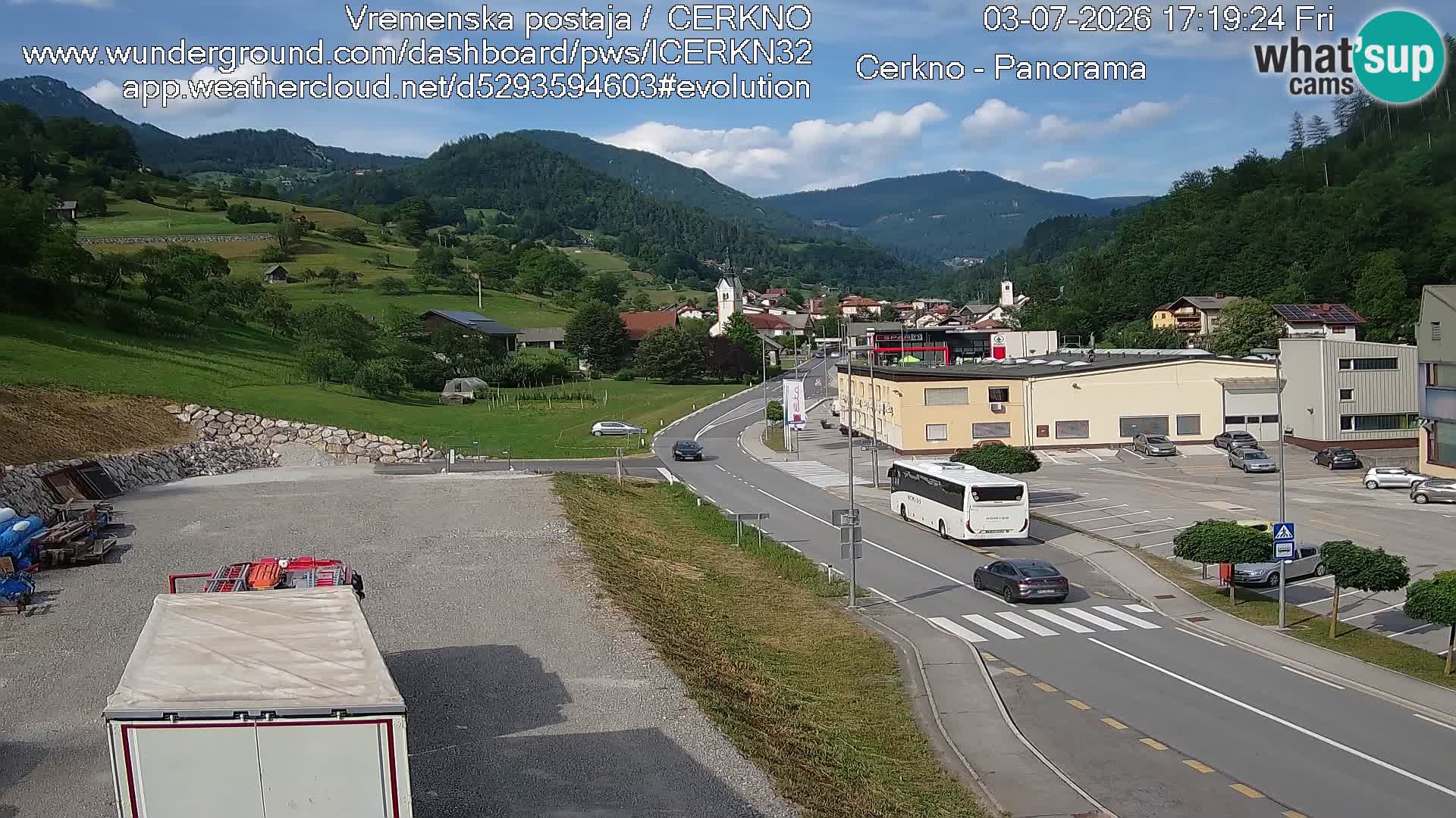 Cerkno Stadteingang Live-Webcam