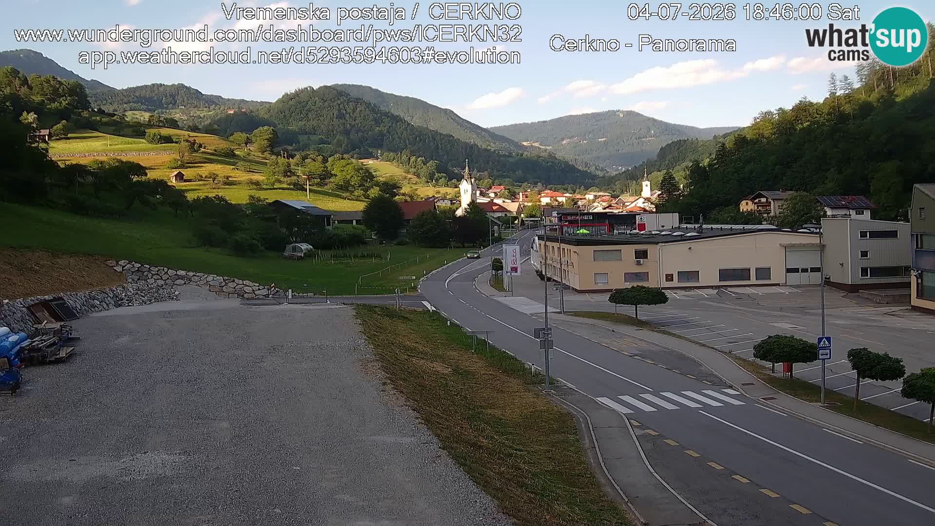 Webcam en direct – Entrée de la ville de Cerkno