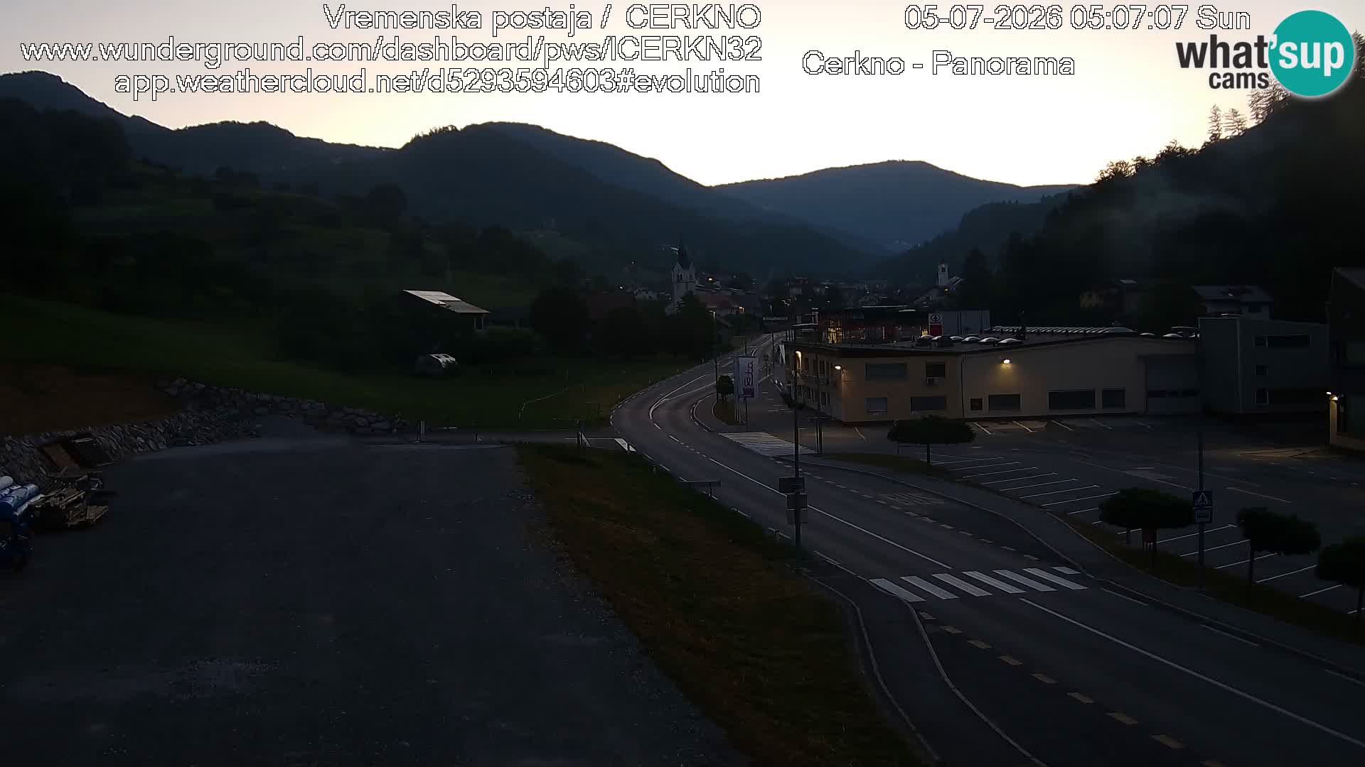 Webcam en direct – Entrée de la ville de Cerkno
