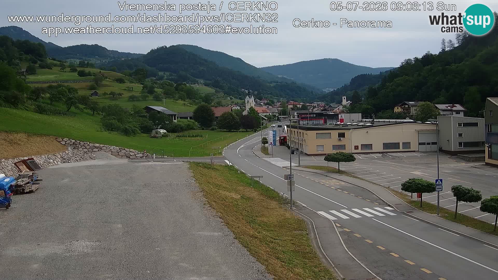 Cerkno entrada a la ciudad Webcam en vivo