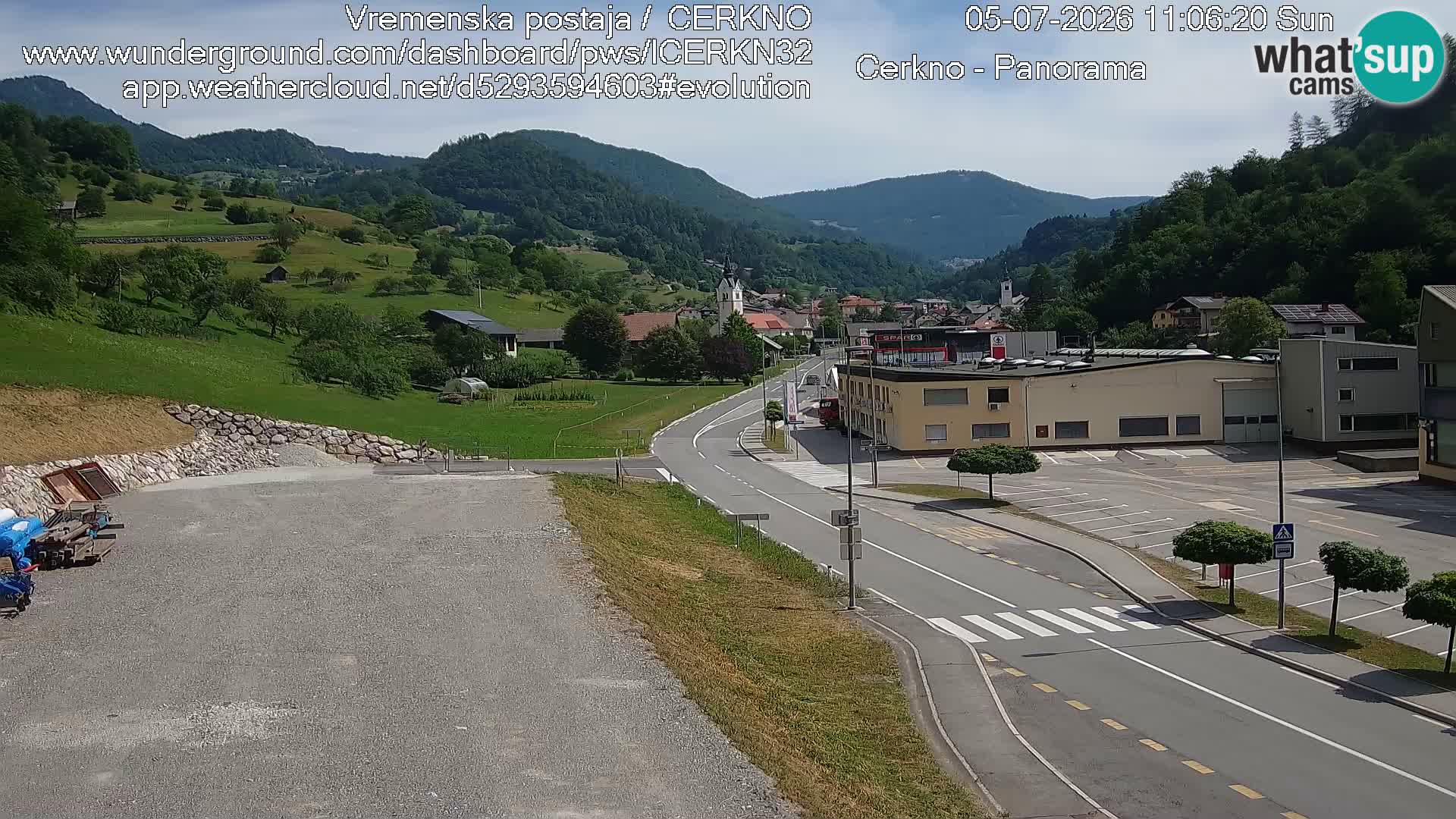 Cerkno city entrance Live Webcam