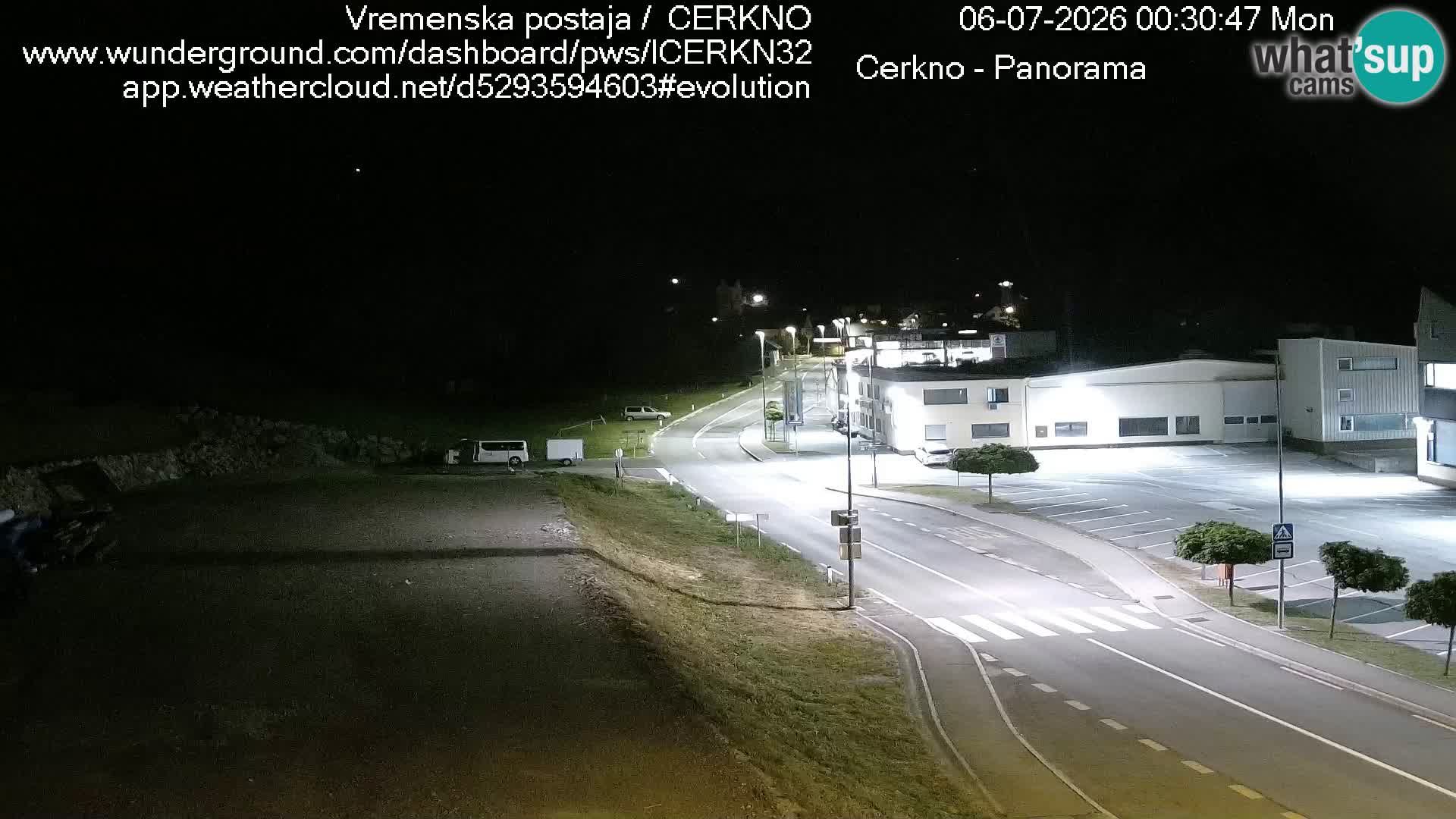 Webcam en direct – Entrée de la ville de Cerkno