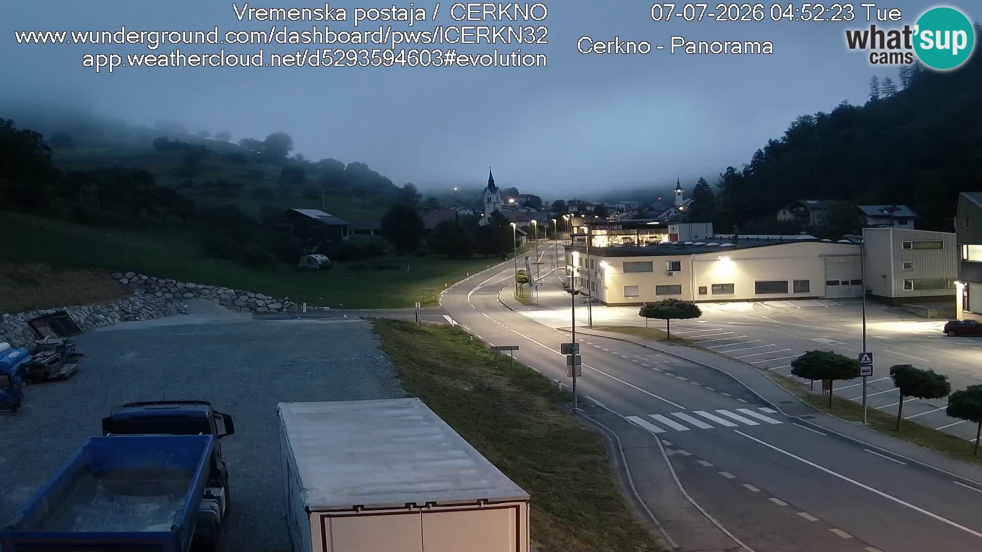 Webcam en direct – Entrée de la ville de Cerkno
