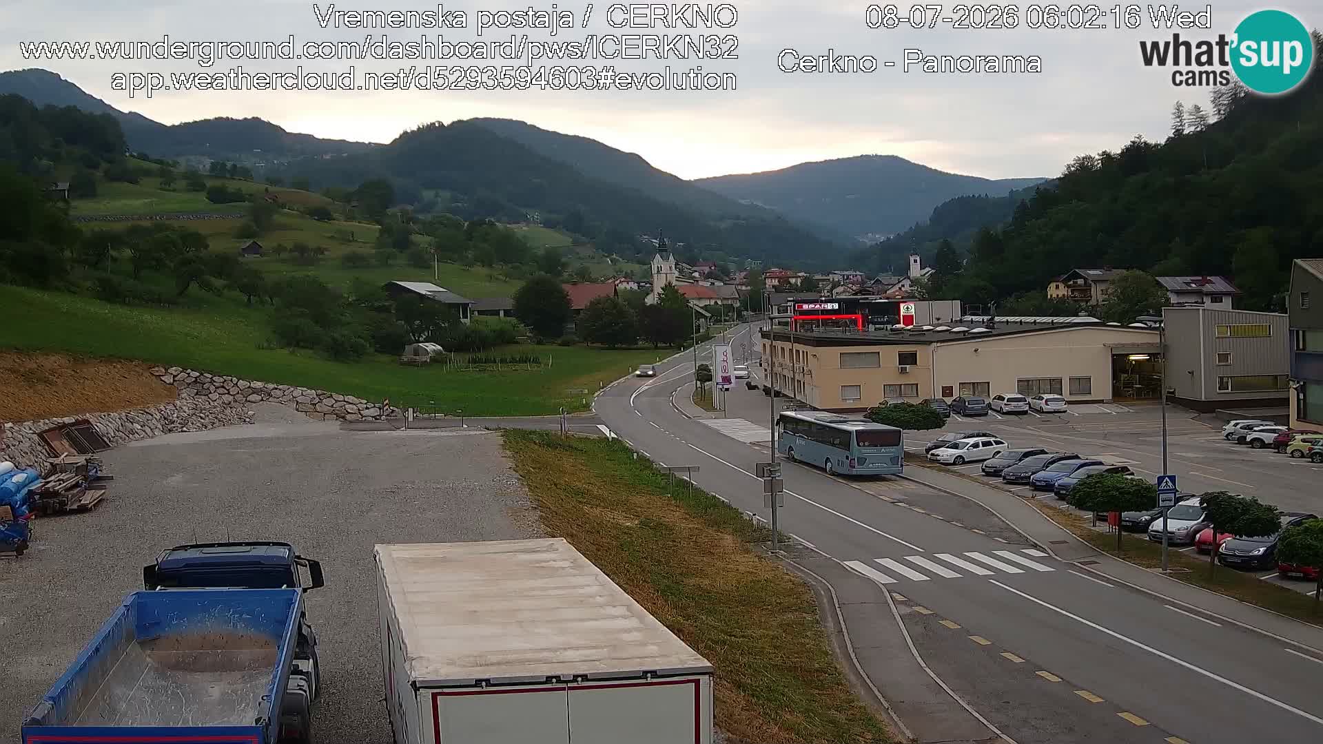 Cerkno entrada a la ciudad Webcam en vivo