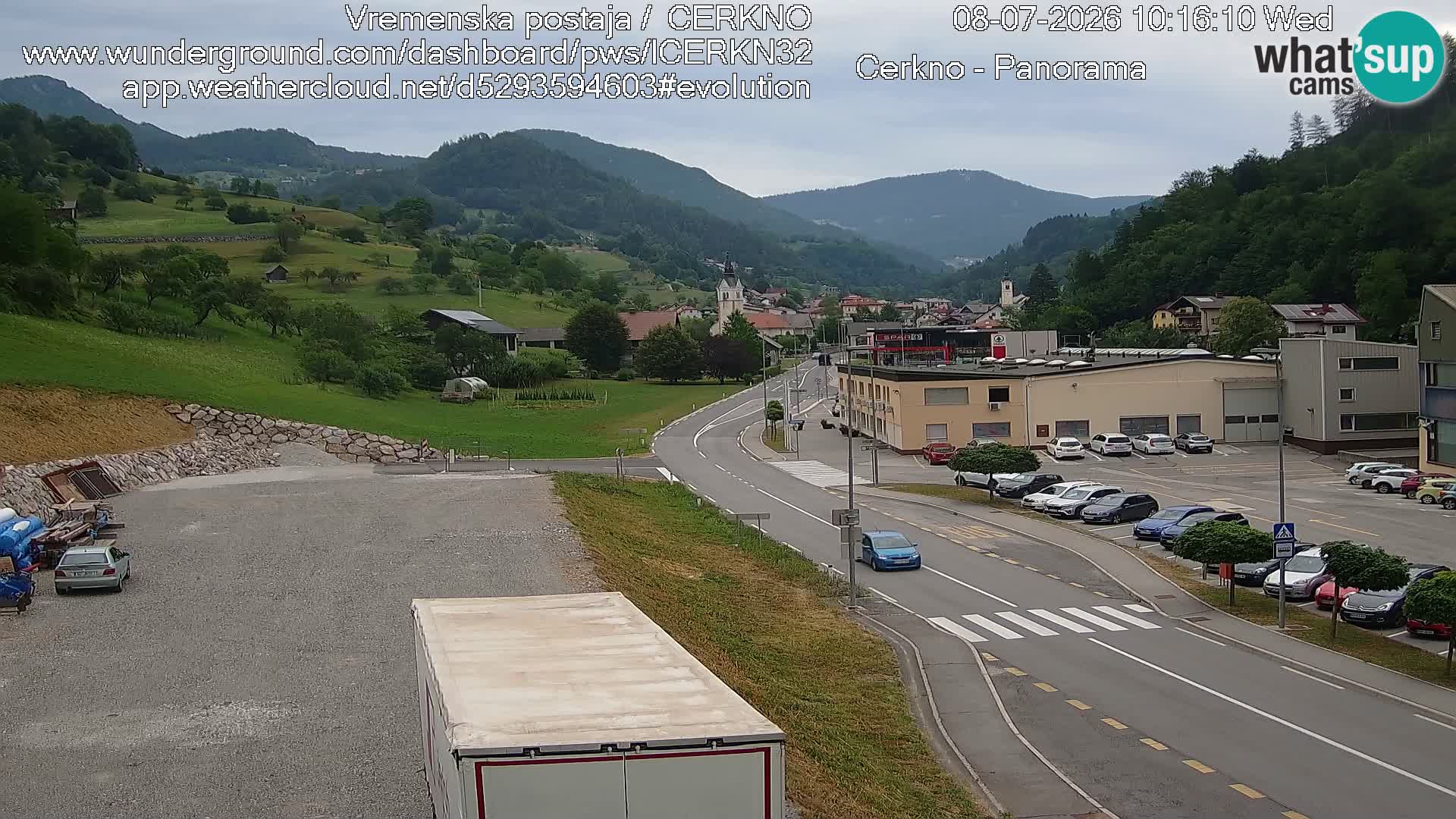 Cerkno entrada a la ciudad Webcam en vivo