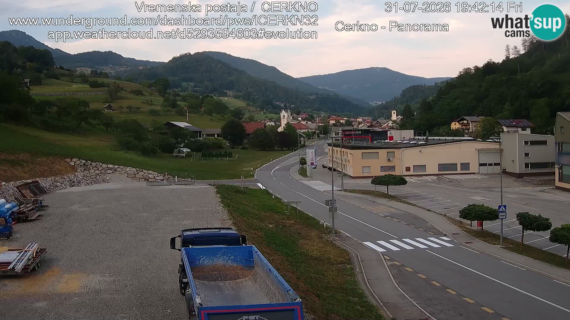 Cerkno entrada a la ciudad Webcam en vivo