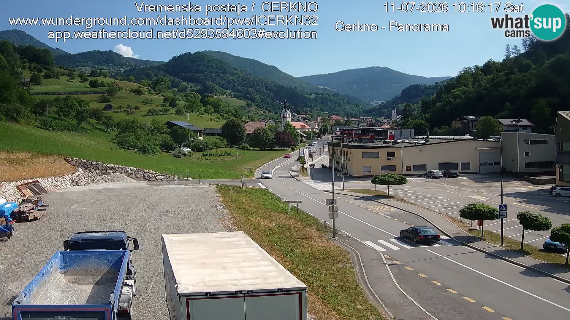 Cerkno entrada a la ciudad Webcam en vivo