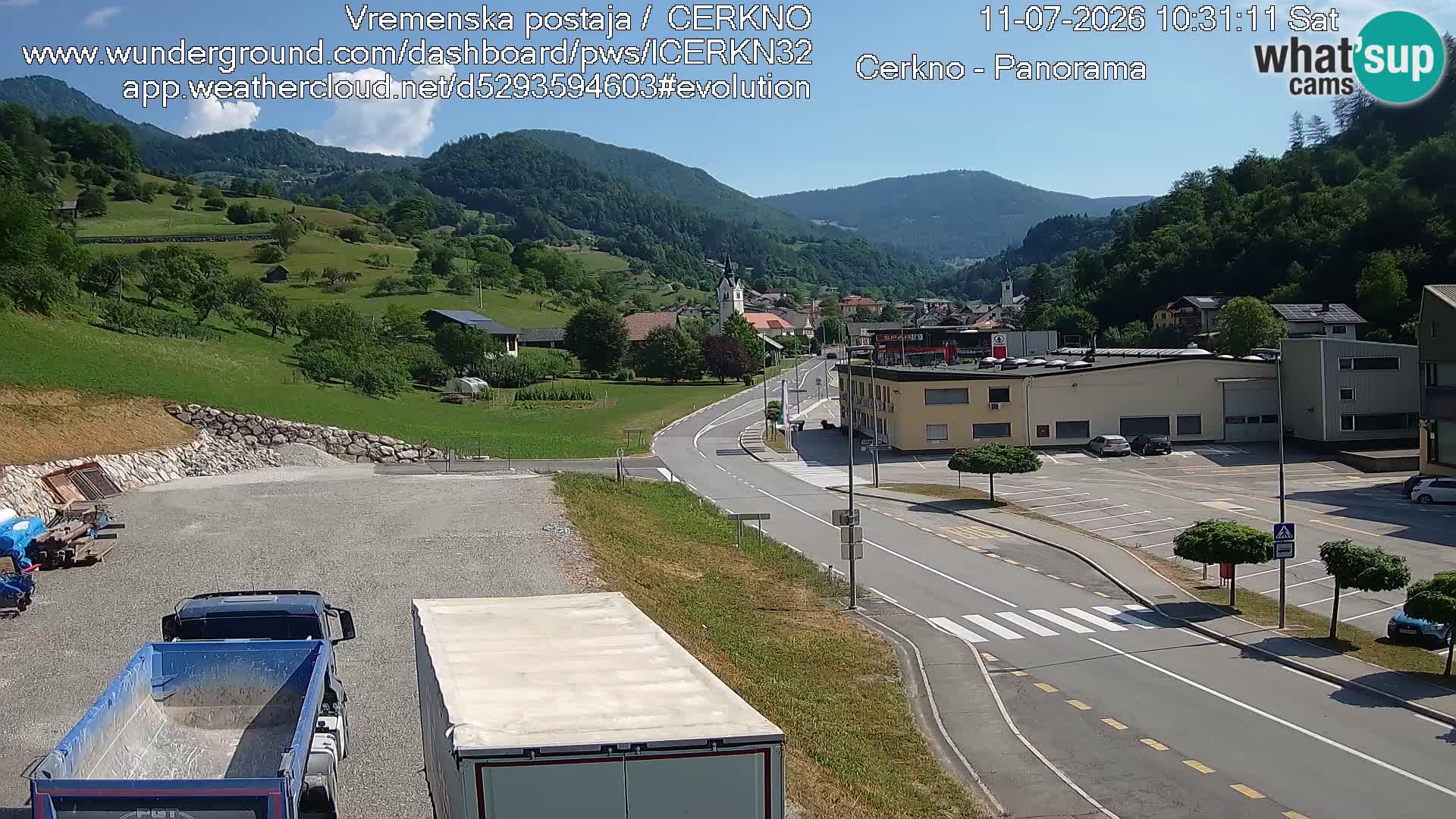 Cerkno city entrance Live Webcam