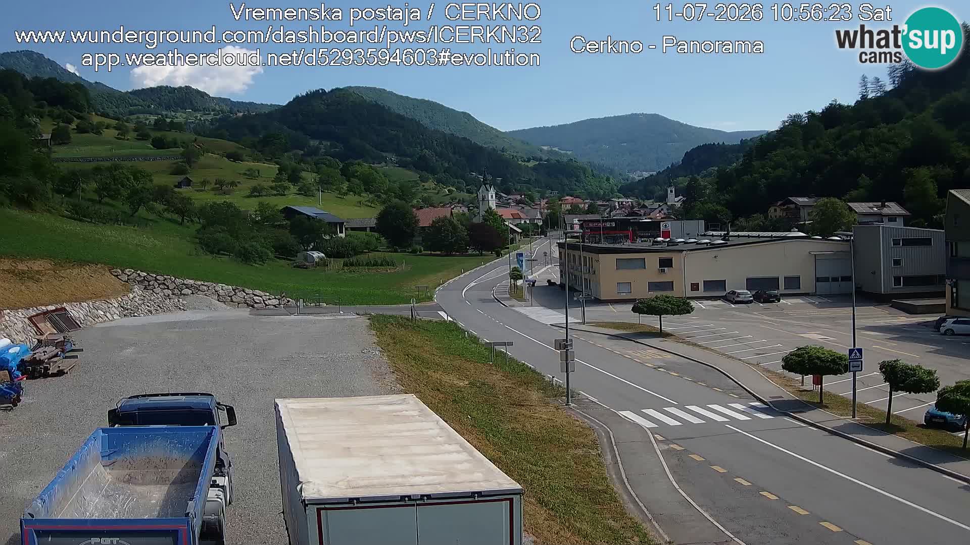 Webcam en direct – Entrée de la ville de Cerkno