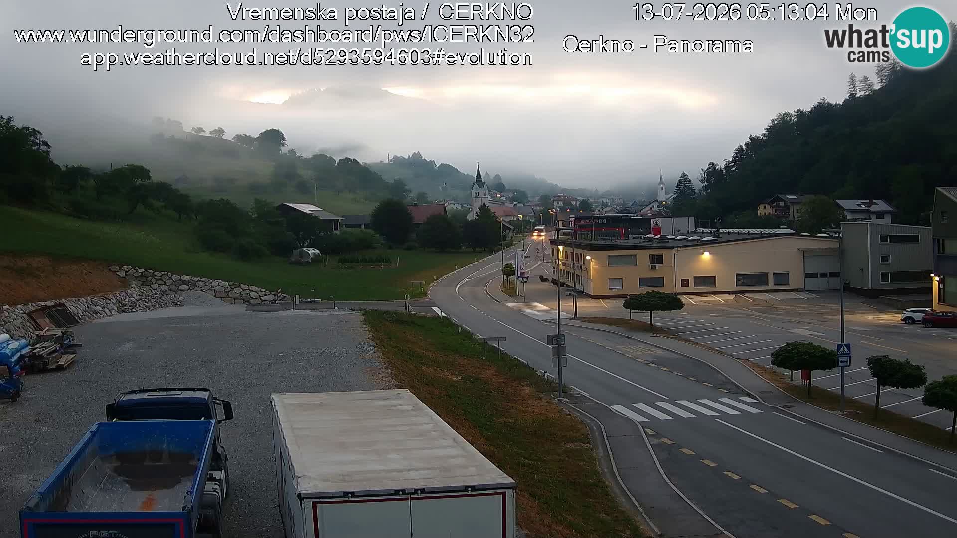 Cerkno entrada a la ciudad Webcam en vivo