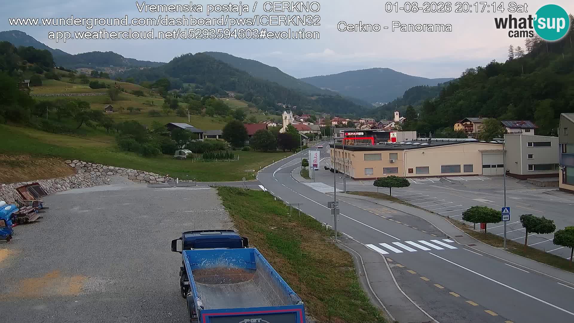 Webcam en direct – Entrée de la ville de Cerkno