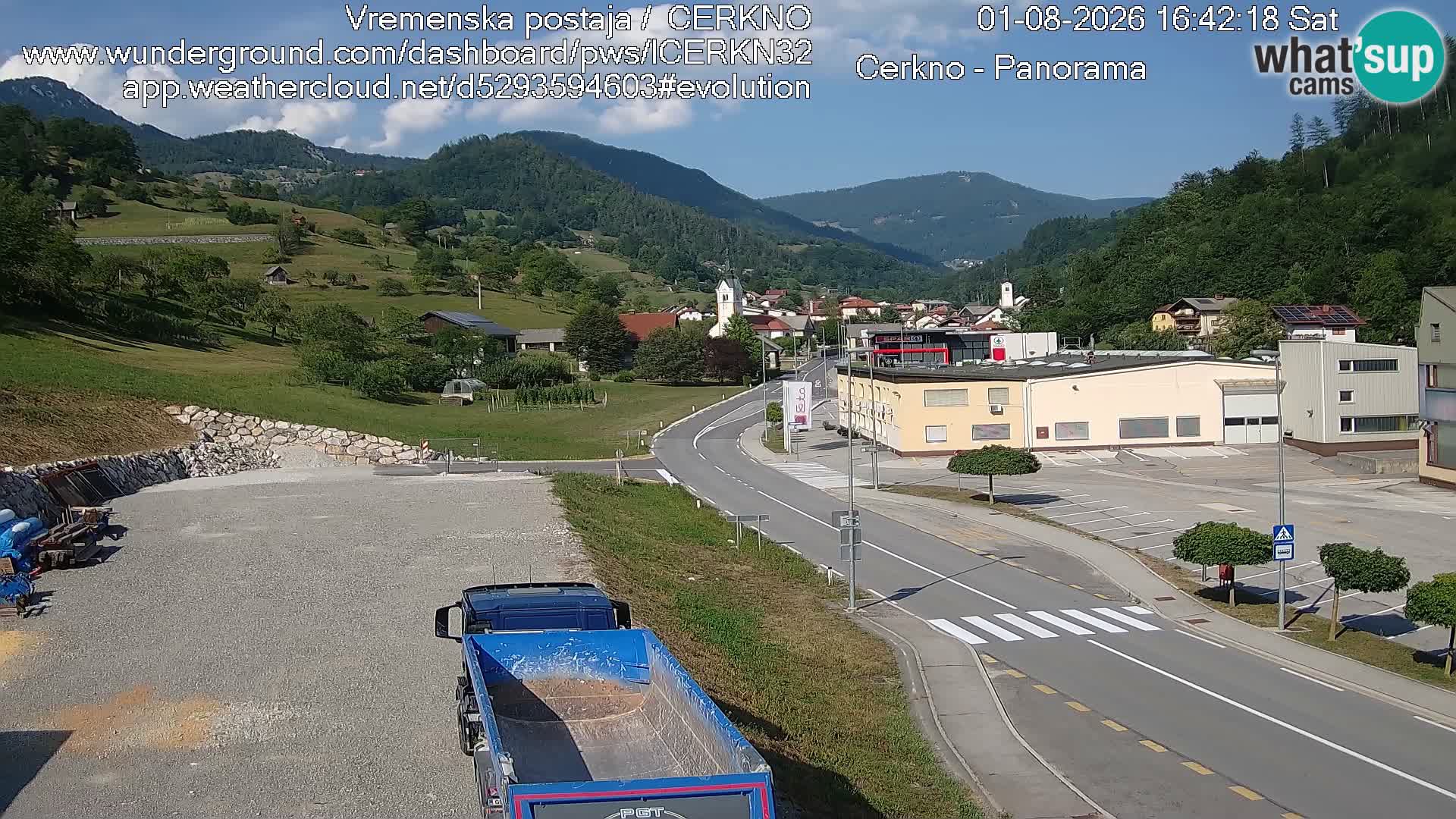 Cerkno entrada a la ciudad Webcam en vivo