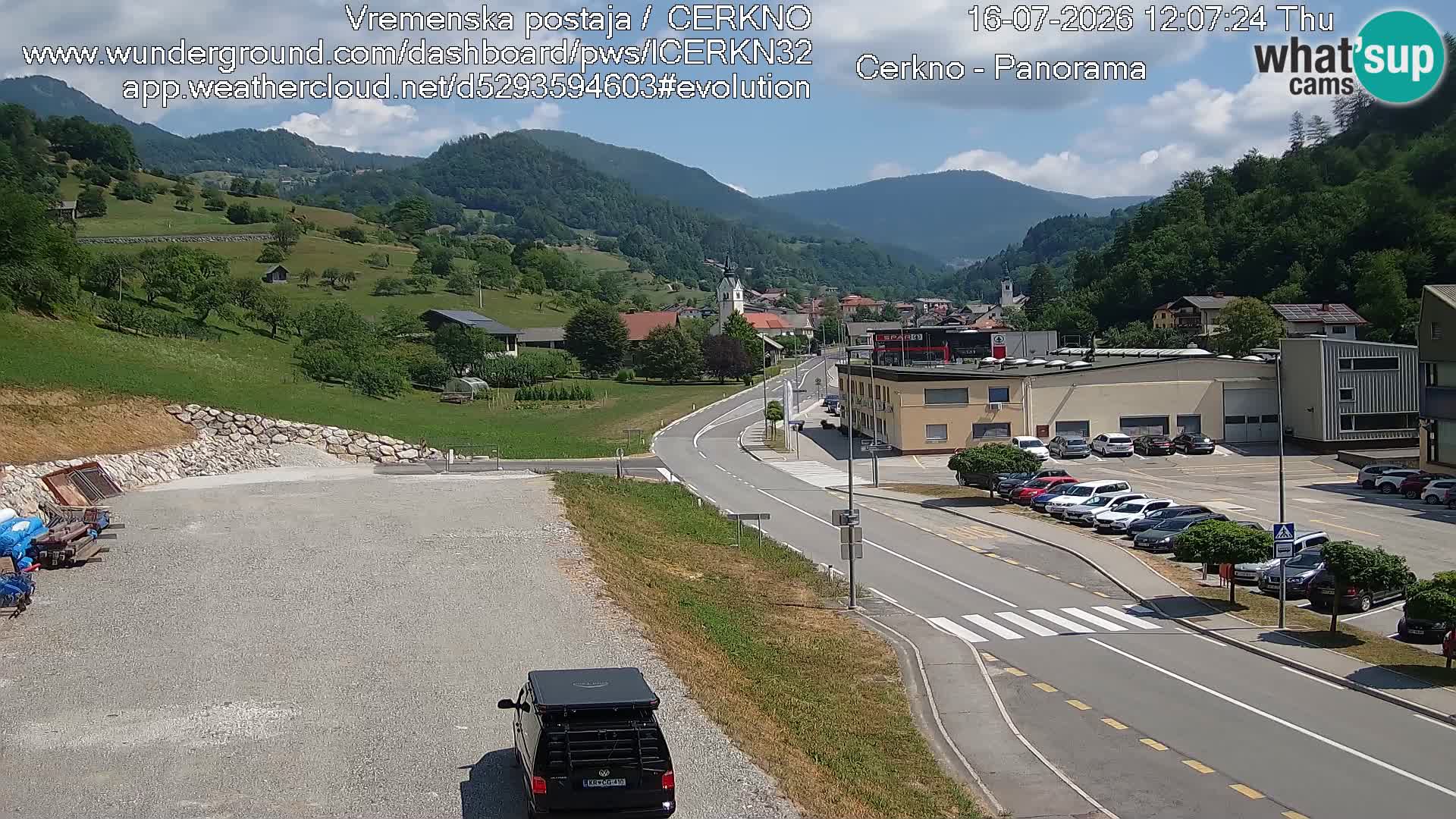 Cerkno city entrance Live Webcam