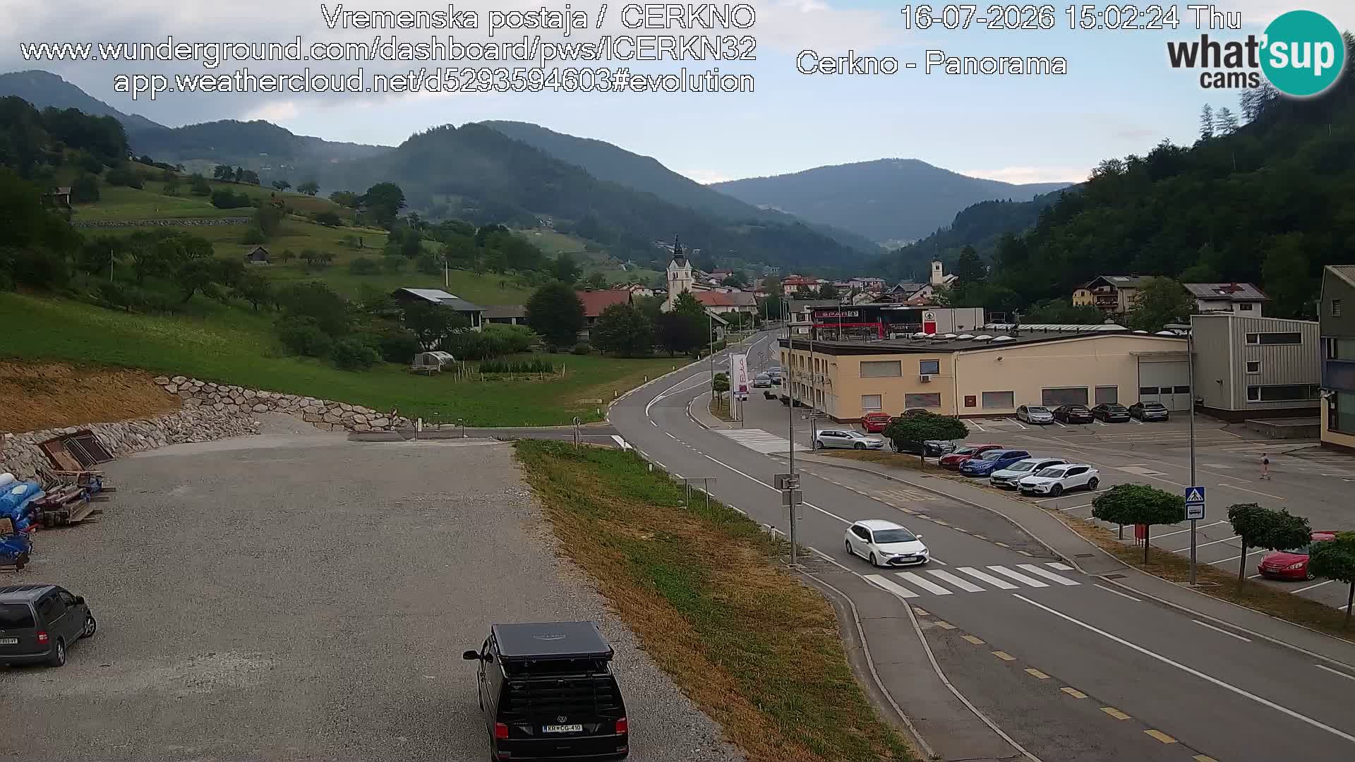 Webcam en direct – Entrée de la ville de Cerkno