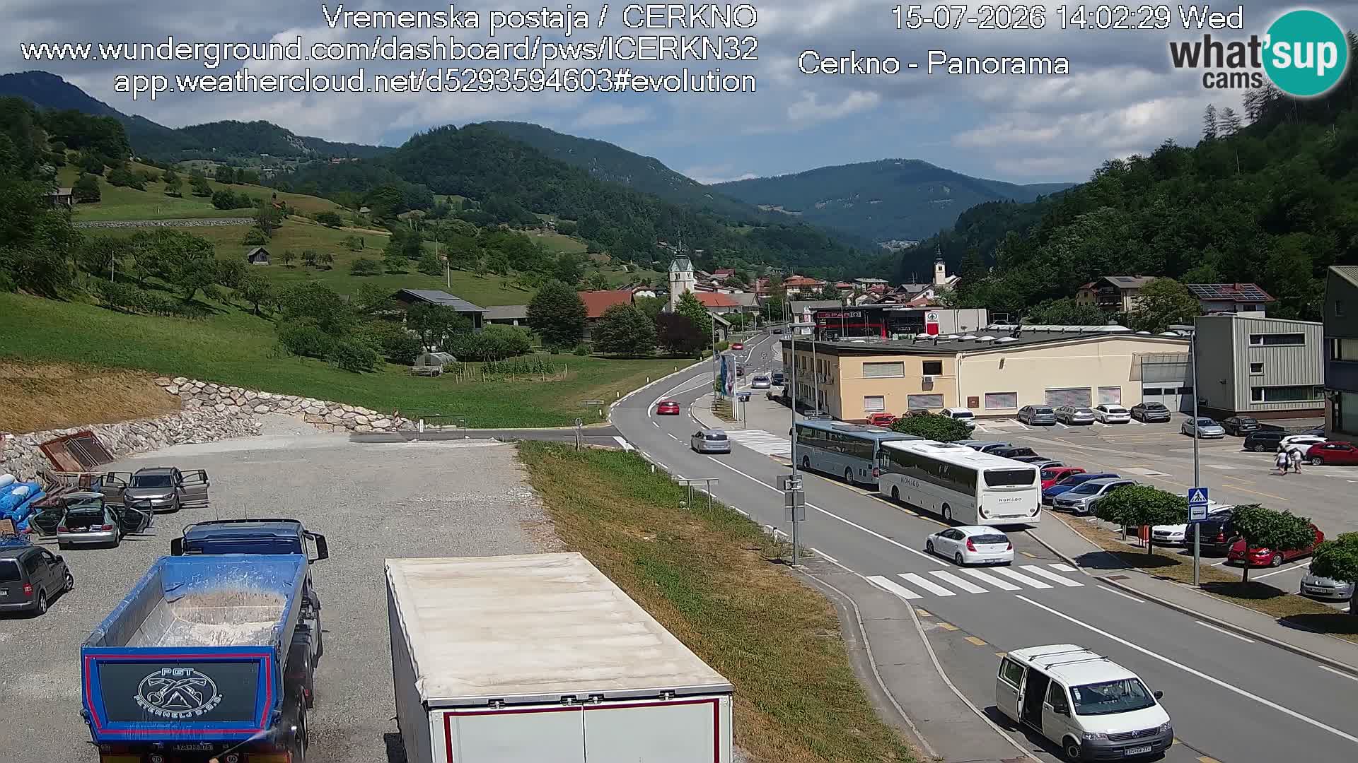 Cerkno entrada a la ciudad Webcam en vivo