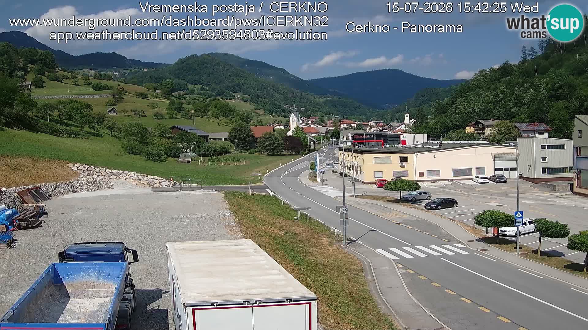 Cerkno entrada a la ciudad Webcam en vivo