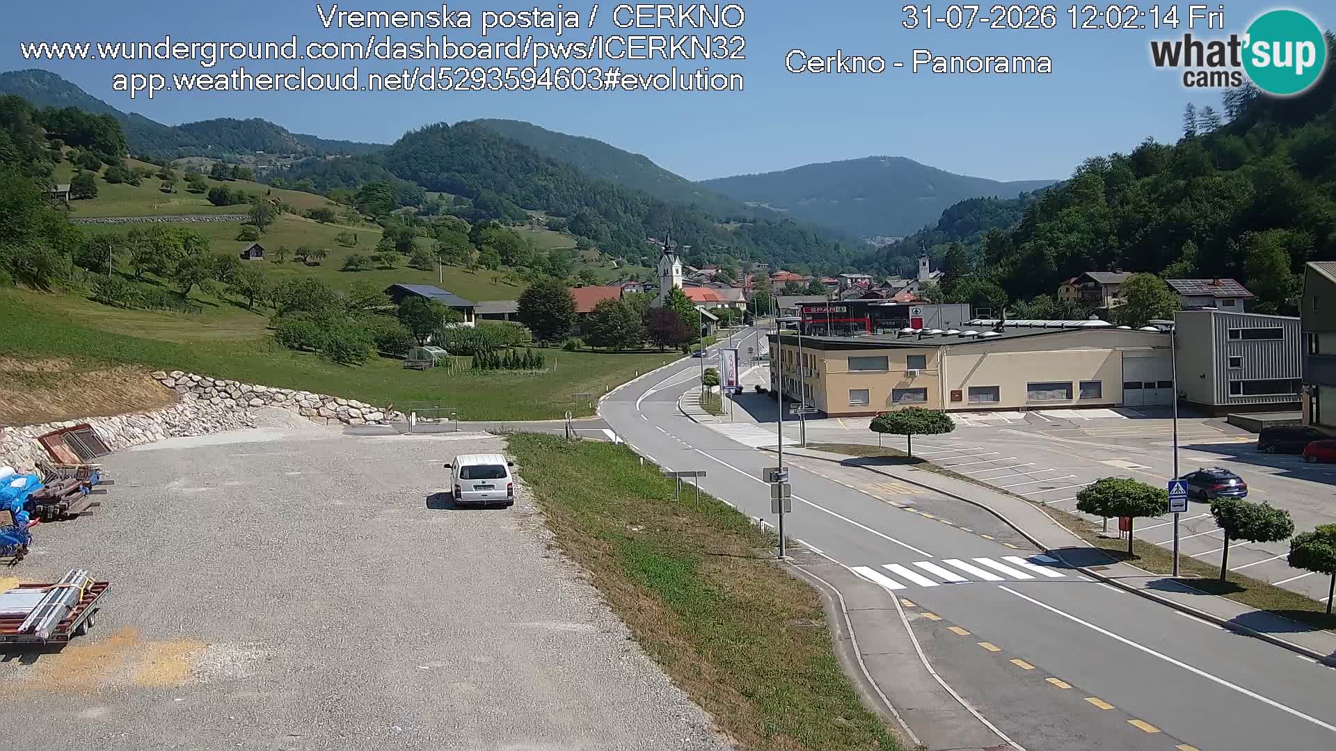 Cerkno city entrance Live Webcam