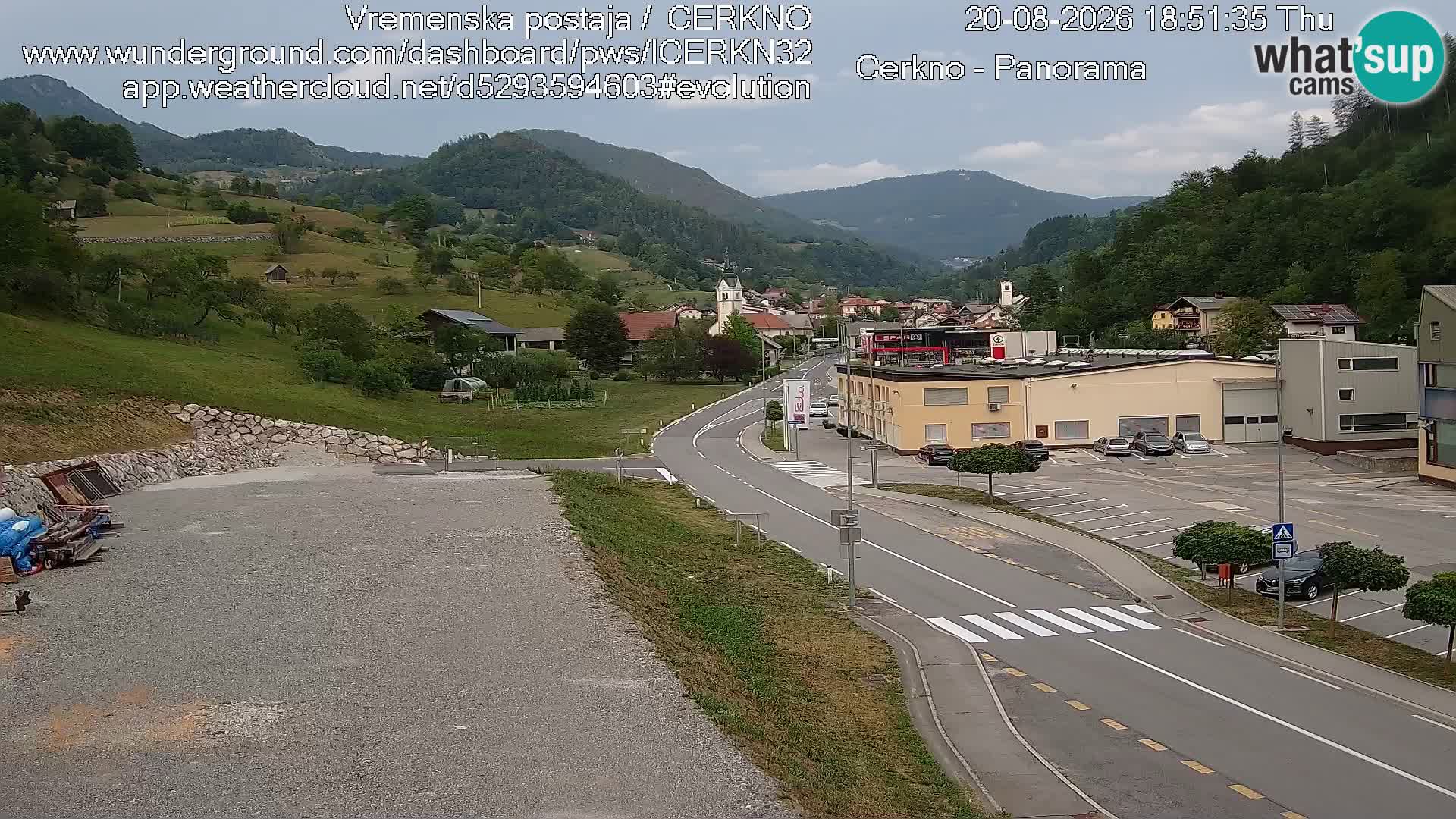 Cerkno entrada a la ciudad Webcam en vivo