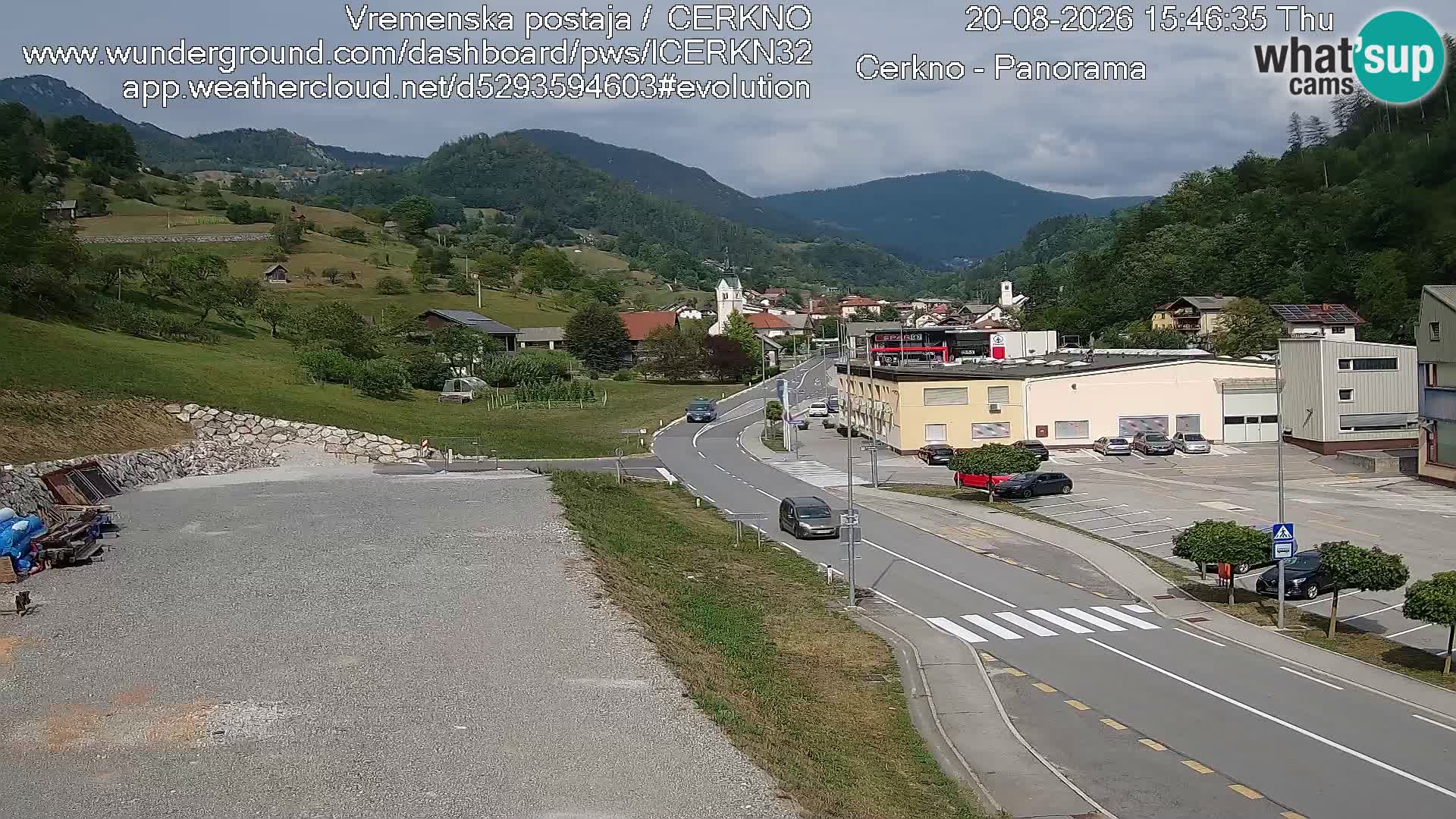 Cerkno entrada a la ciudad Webcam en vivo