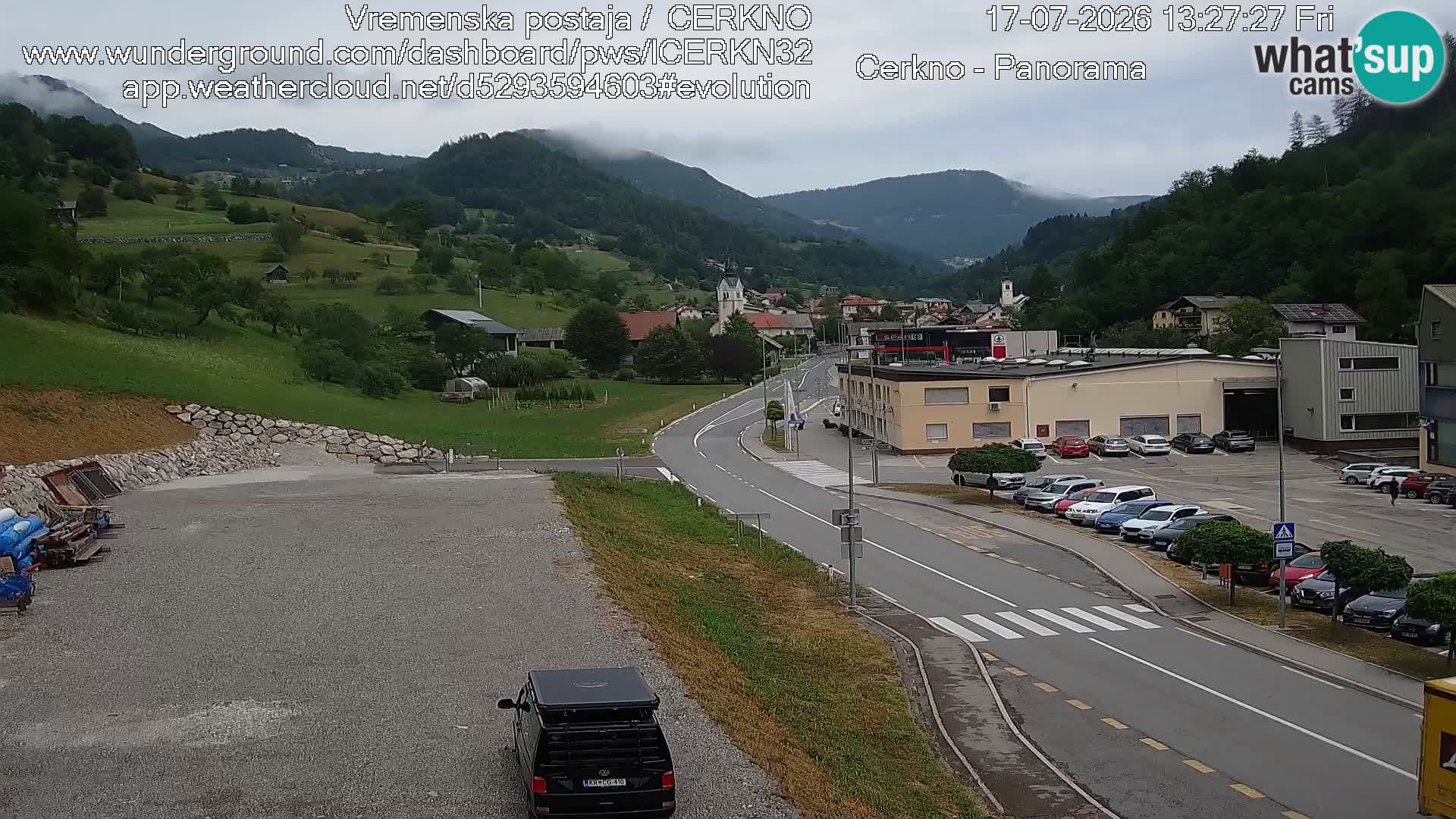 Webcam en direct – Entrée de la ville de Cerkno