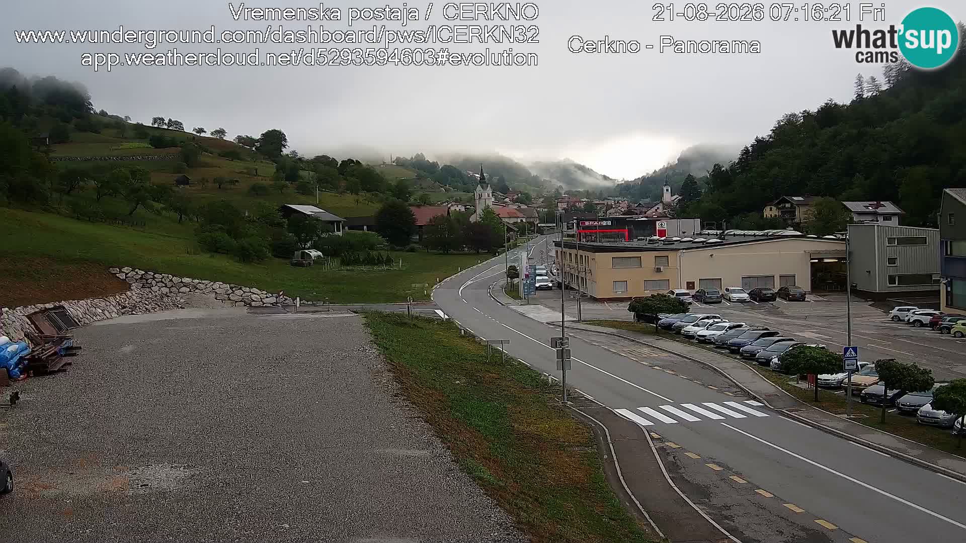 Cerkno entrada a la ciudad Webcam en vivo