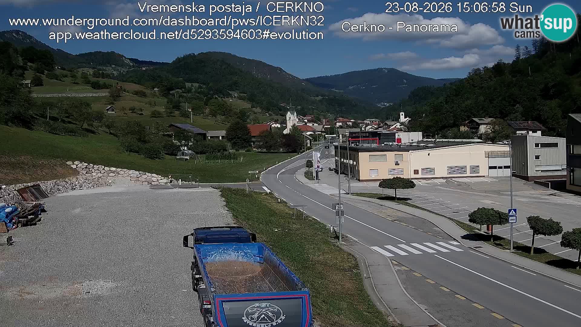 Cerkno city entrance Live Webcam