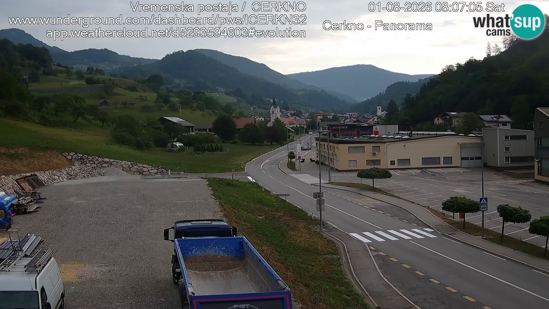 Webcam en direct – Entrée de la ville de Cerkno