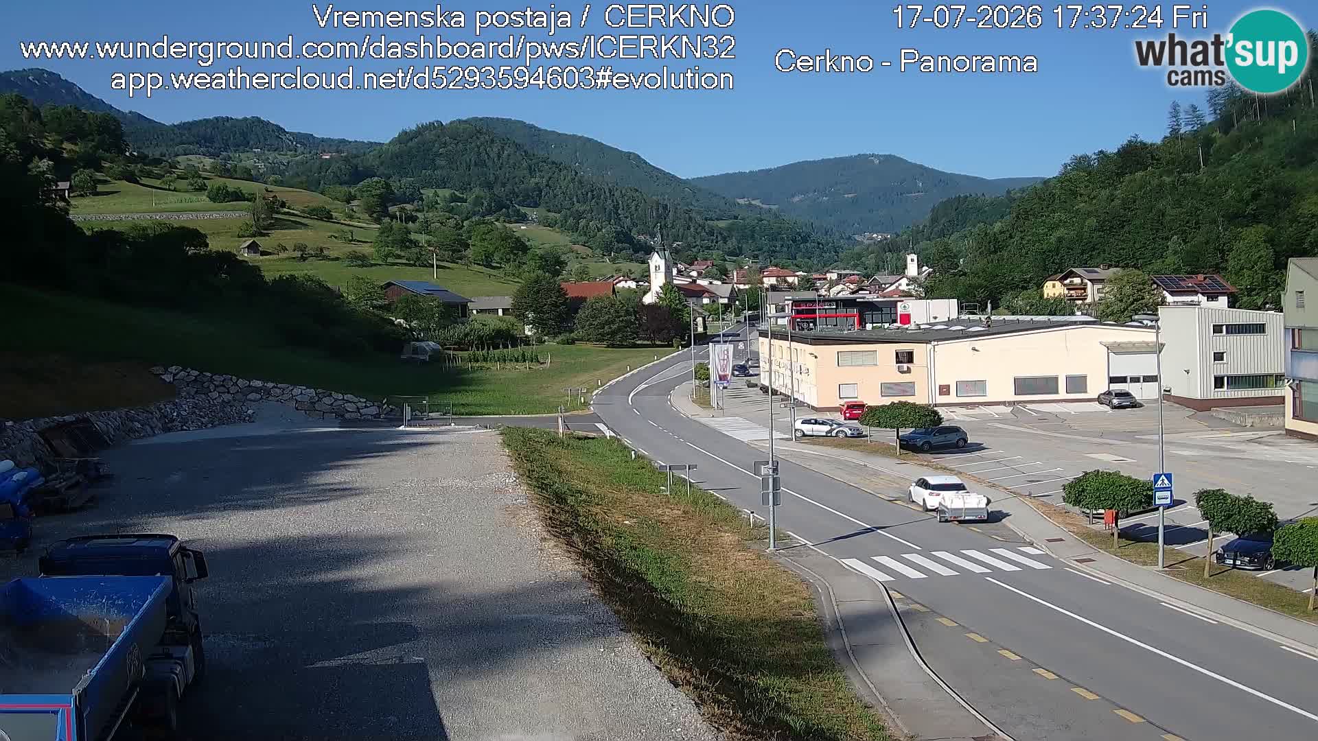 Cerkno city entrance Live Webcam