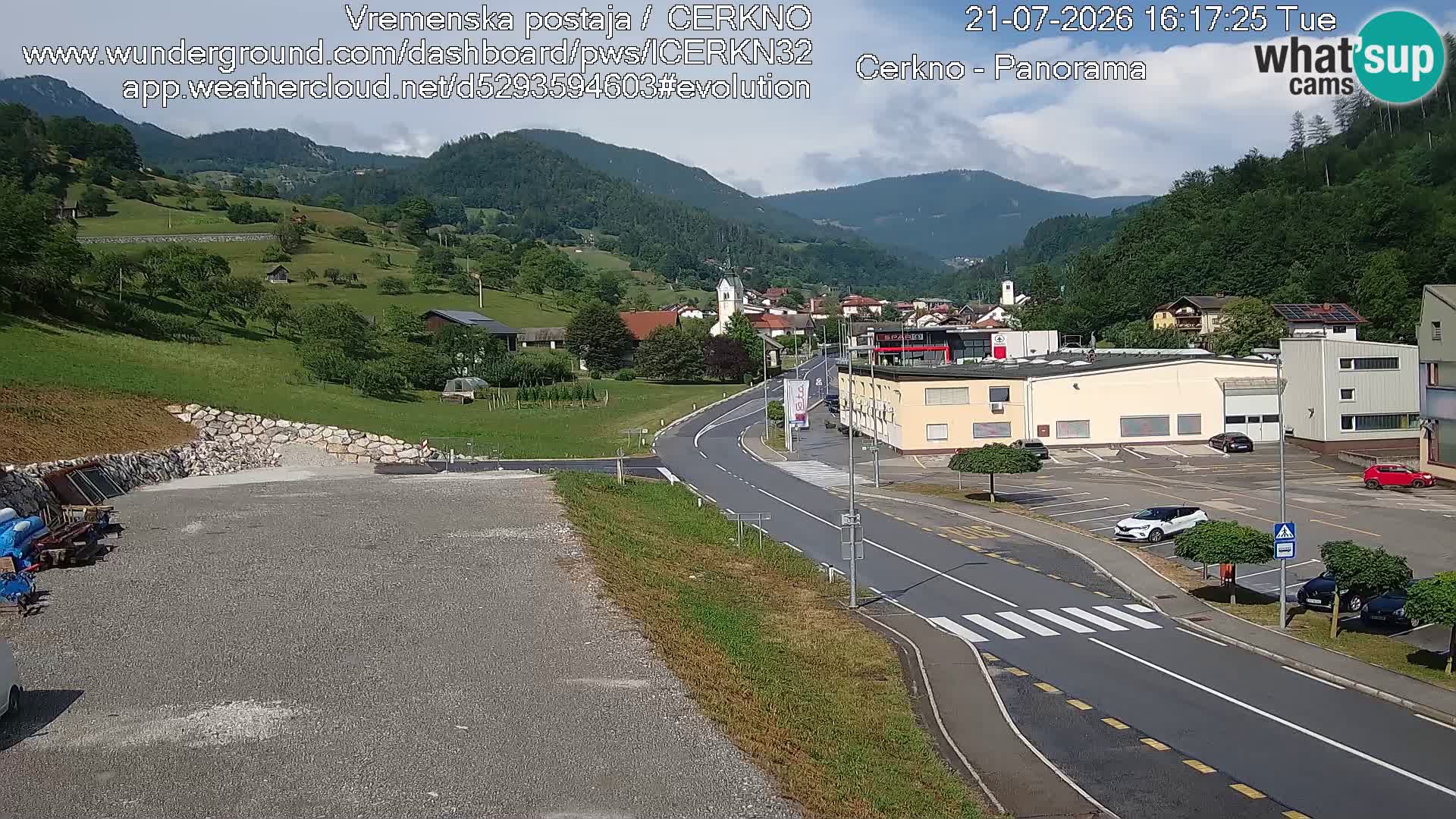 Cerkno city entrance Live Webcam