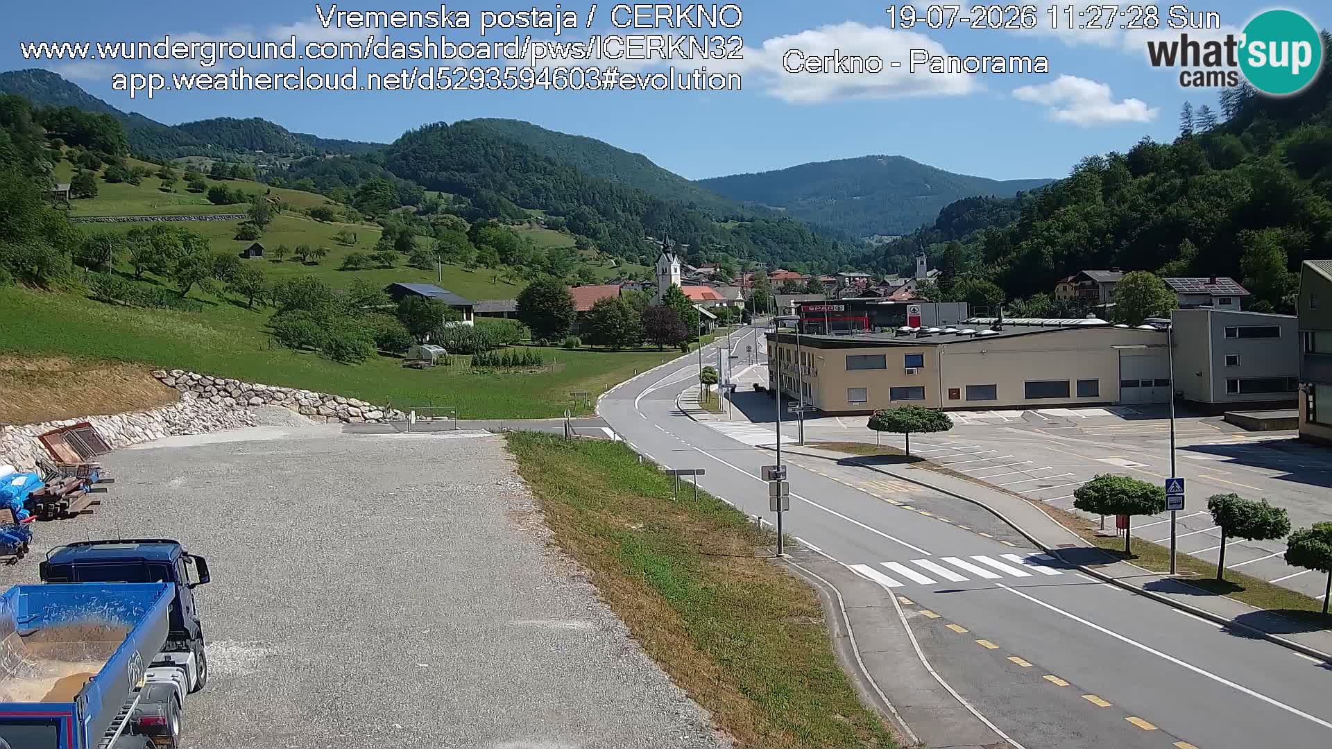 Cerkno entrada a la ciudad Webcam en vivo