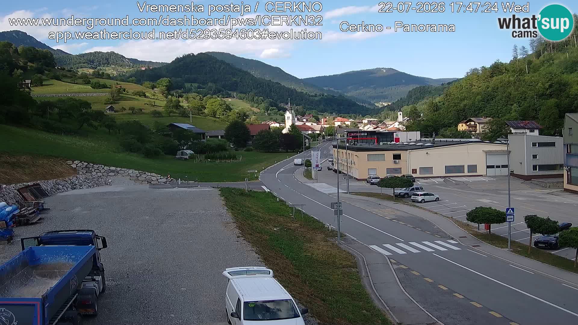 Webcam en direct – Entrée de la ville de Cerkno