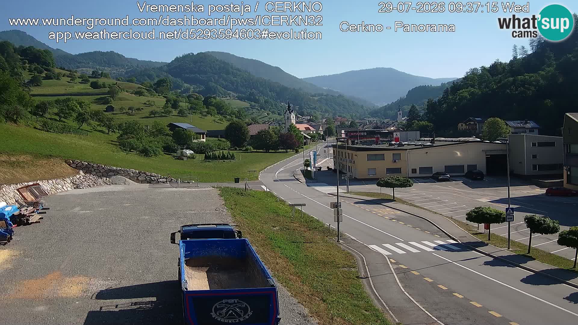 Cerkno city entrance Live Webcam