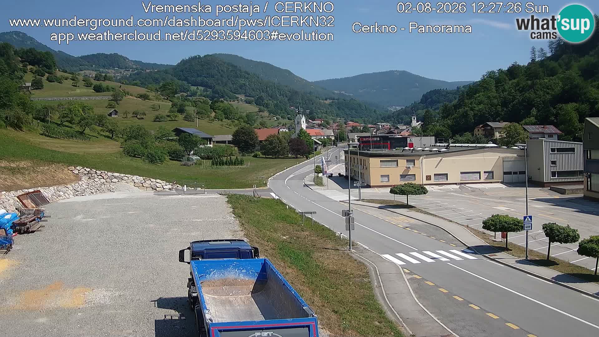 Cerkno city entrance Live Webcam