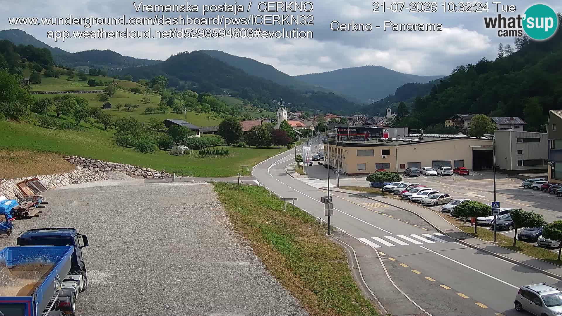 Cerkno city entrance Live Webcam